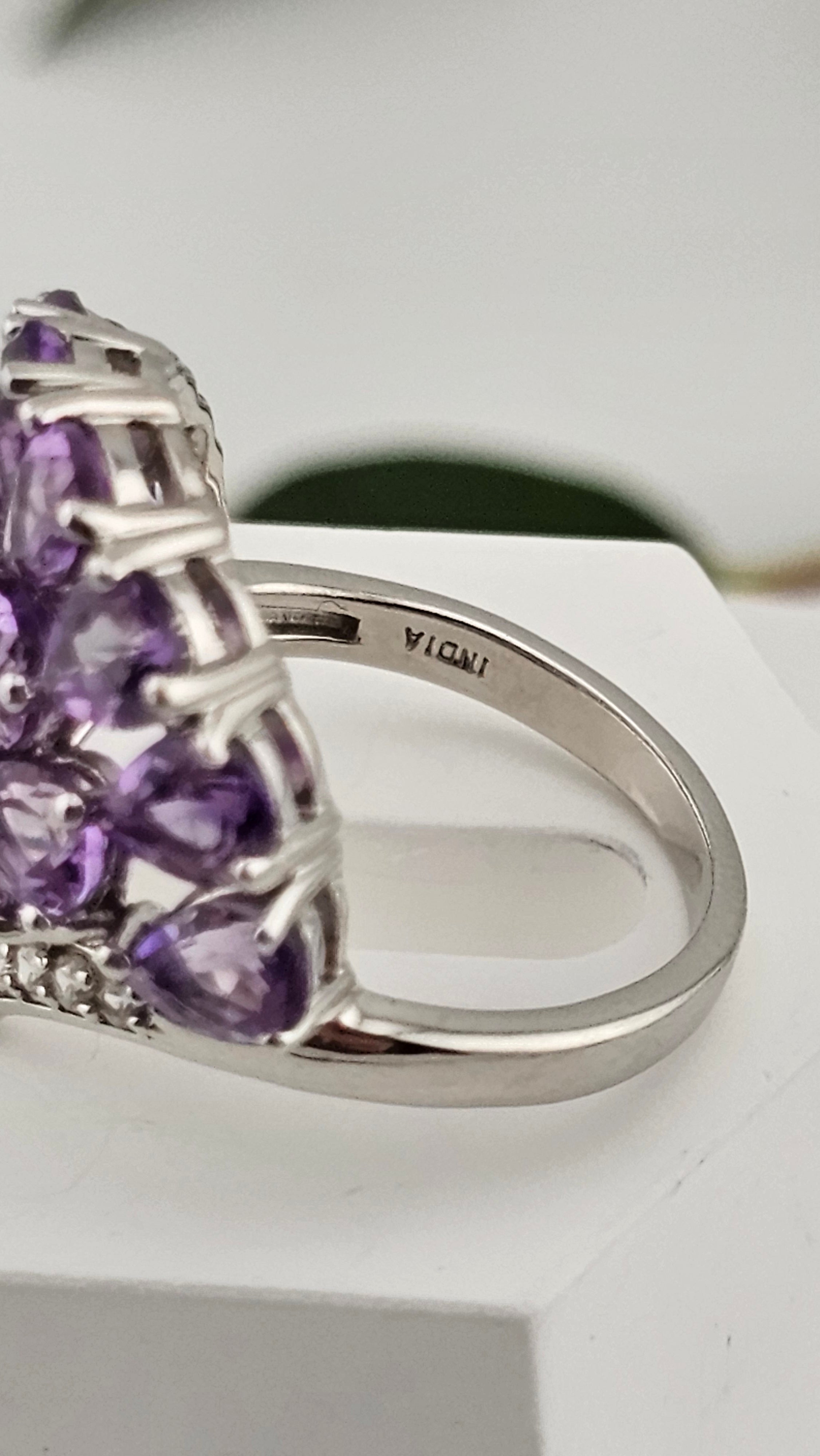Preloved 925 Sterling Silver Ring set with Natural Amethyst and Clear Zirconia