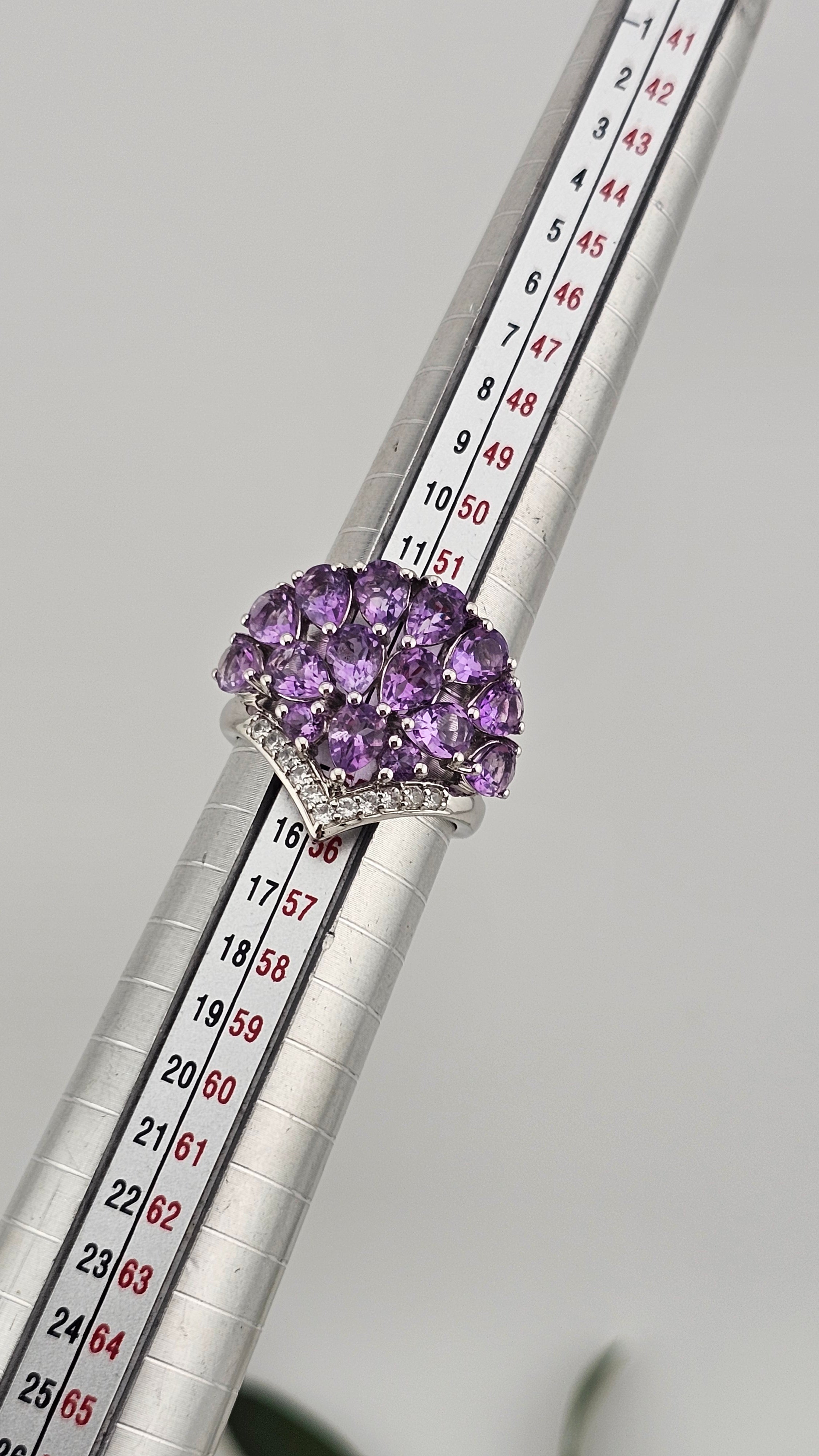 Preloved 925 Sterling Silver Ring set with Natural Amethyst and Clear Zirconia