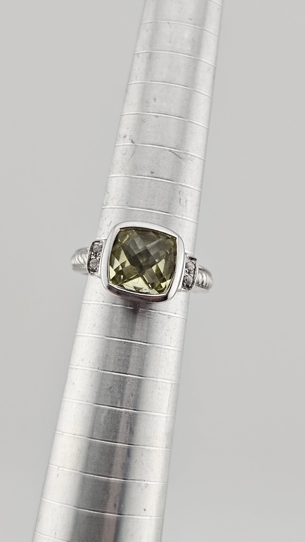 925 Sterling Ring set with Natural Lemon Quartz, size M 1/2