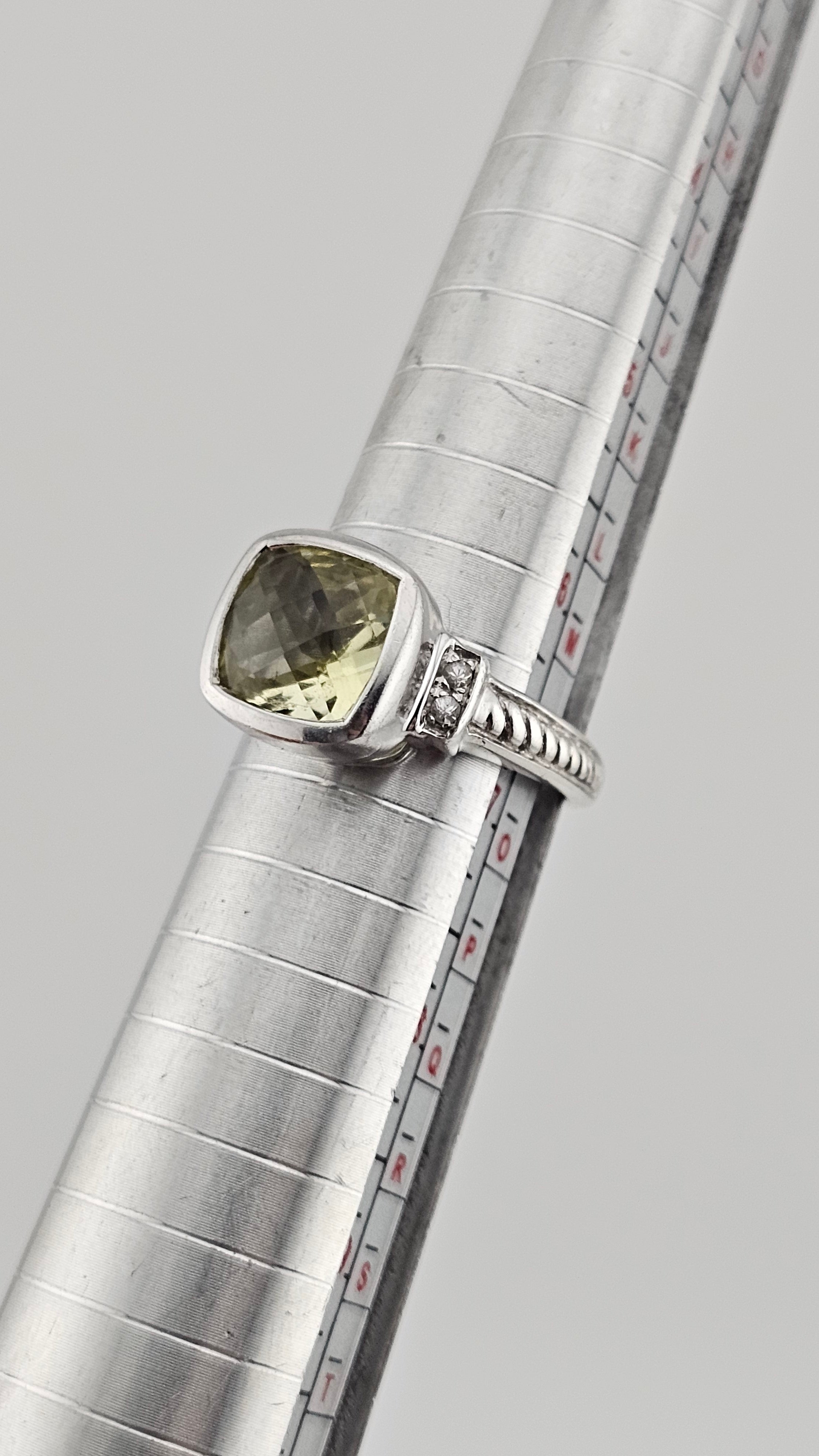 925 Sterling Ring set with Natural Lemon Quartz, size M 1/2