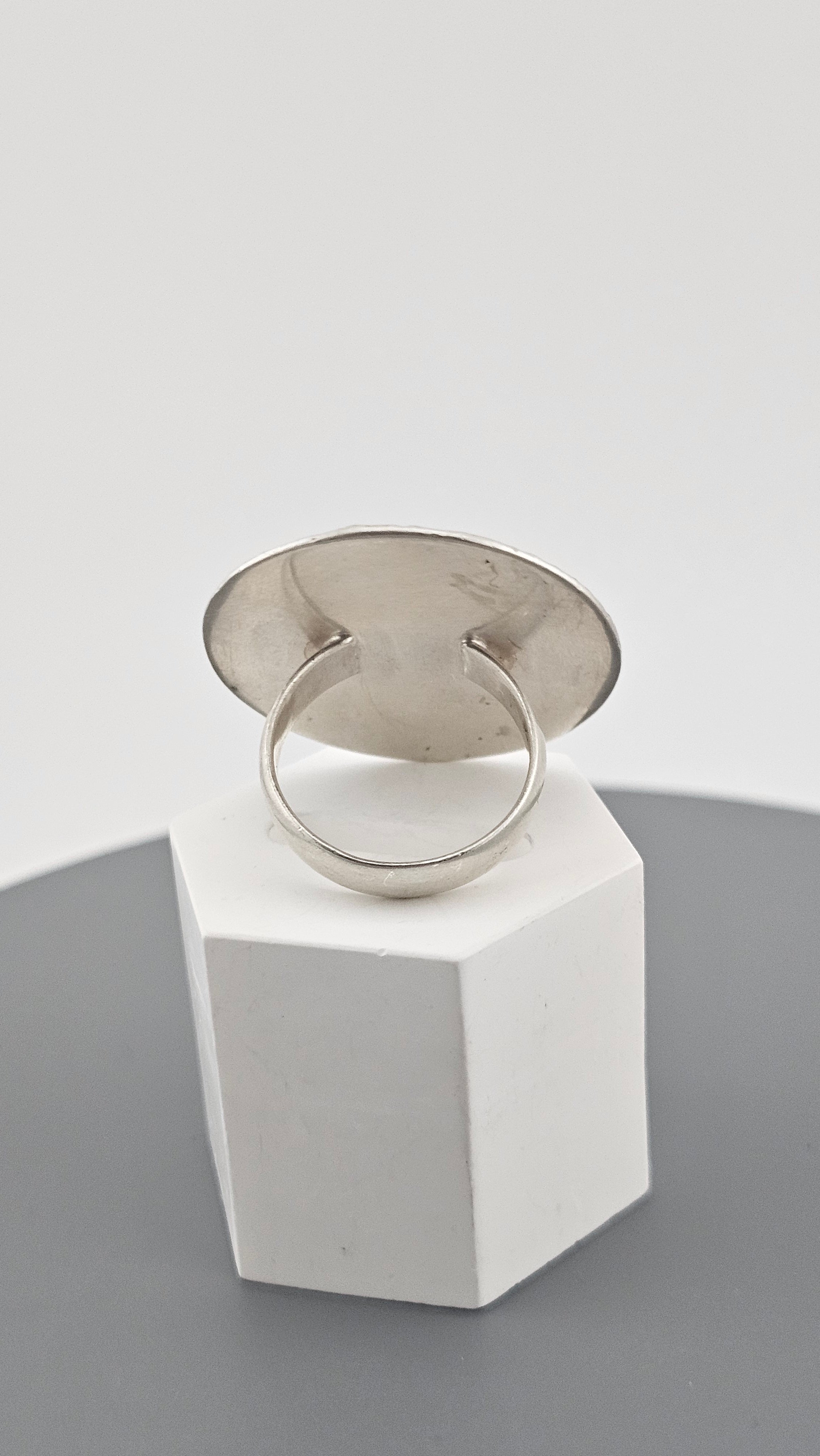 925 Sterling Silver Large,Round, Textured Statement Ring,size O 1/2