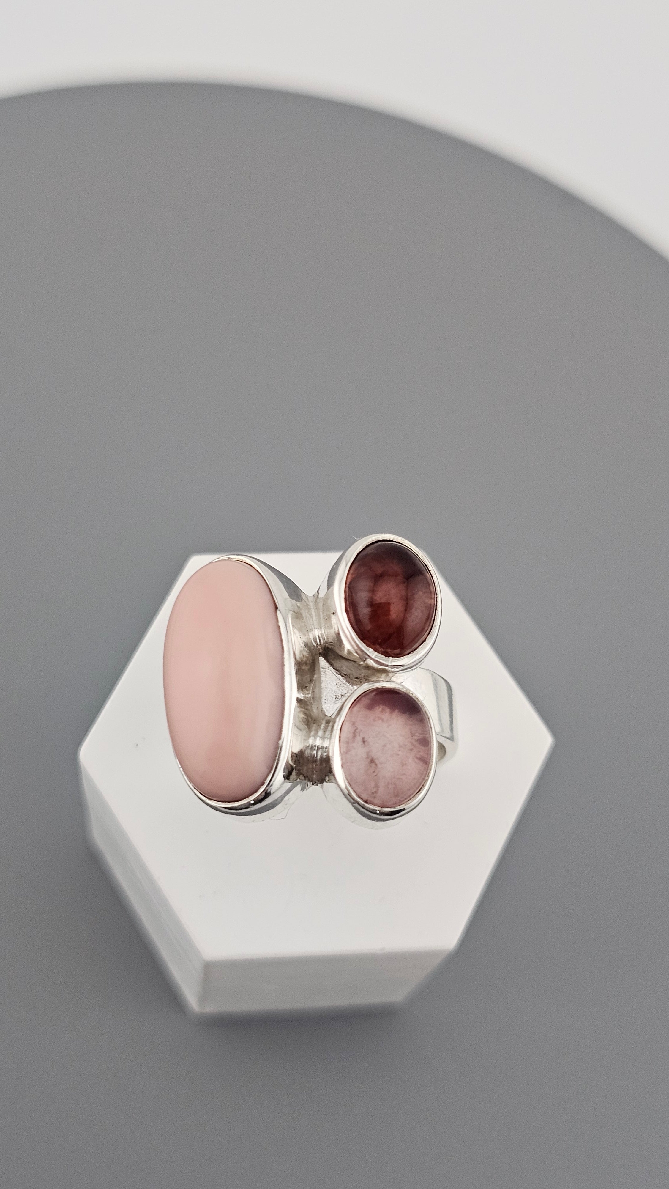 925 Sterling Silver Ring Featuring Multicoloured Gemstones, size N 1/2