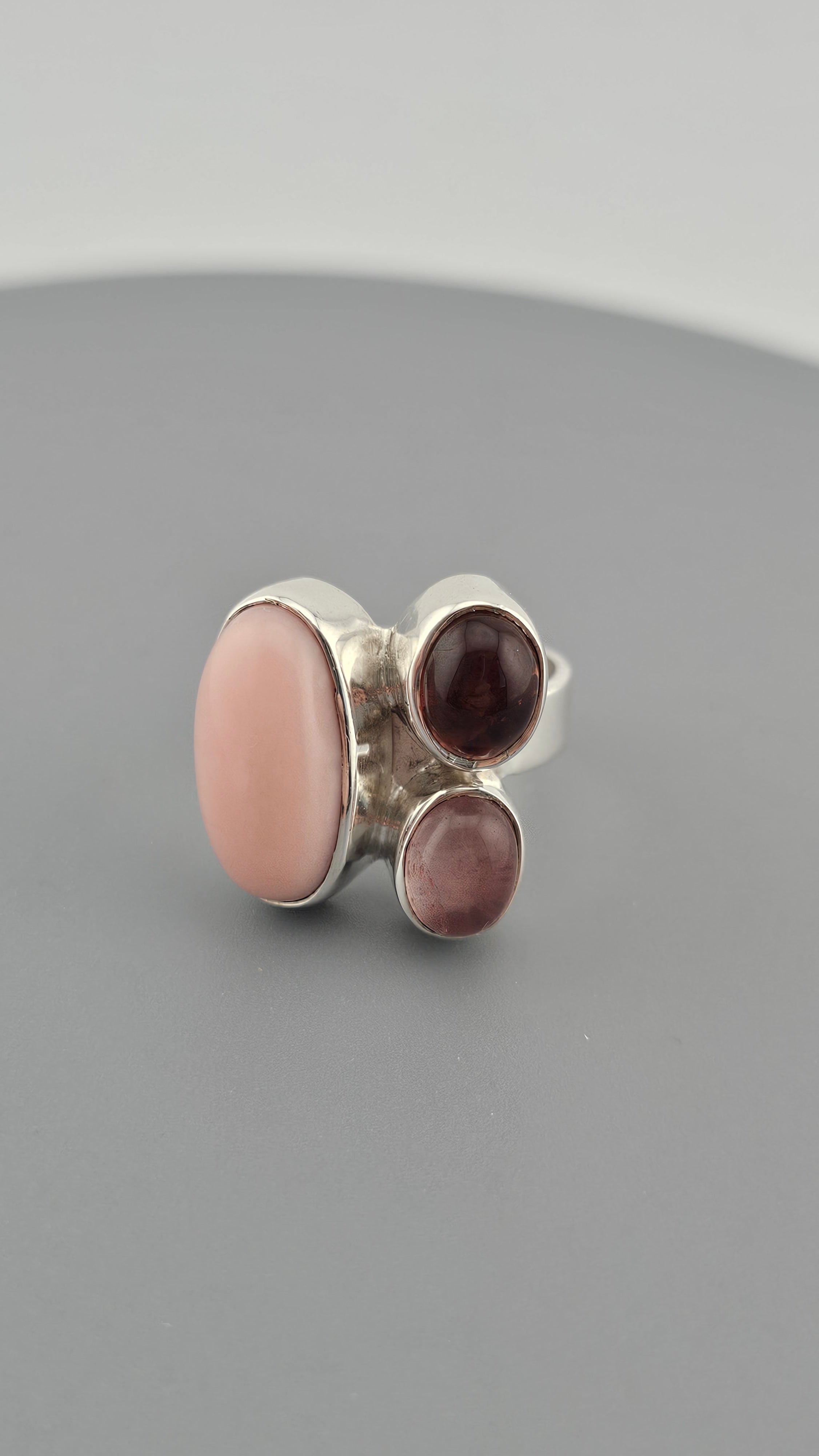925 Sterling Silver Ring Featuring Multicoloured Gemstones, size N 1/2