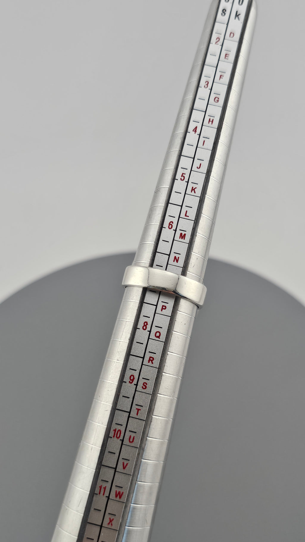 925 Sterling Silver Ring Featuring Multicoloured Gemstones, size N 1/2