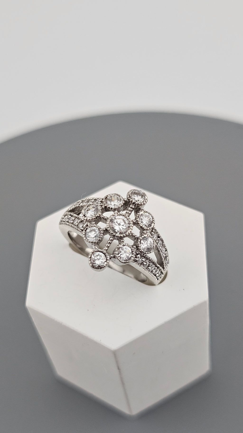 925 Sterling Silver Art Deco Style Cluster Ring , size K 1/2
