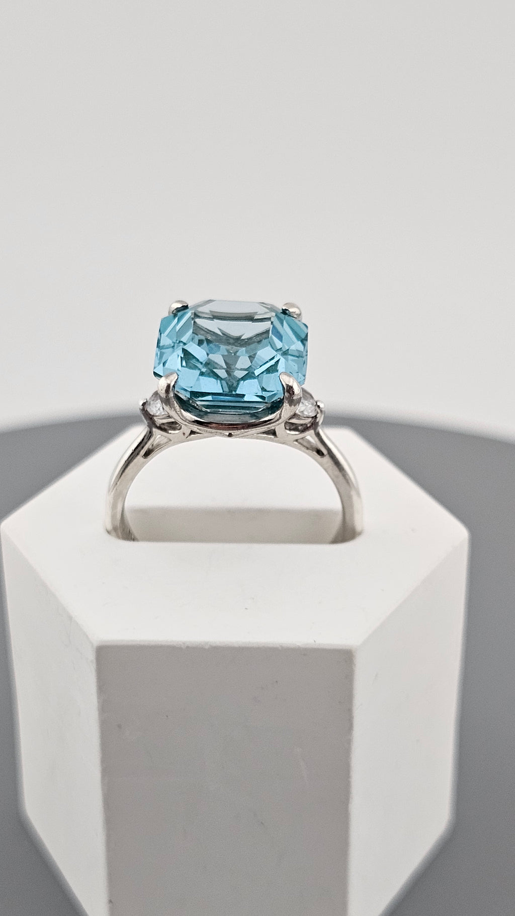 925 Sterling Silver Three Stone Set Ring,size M