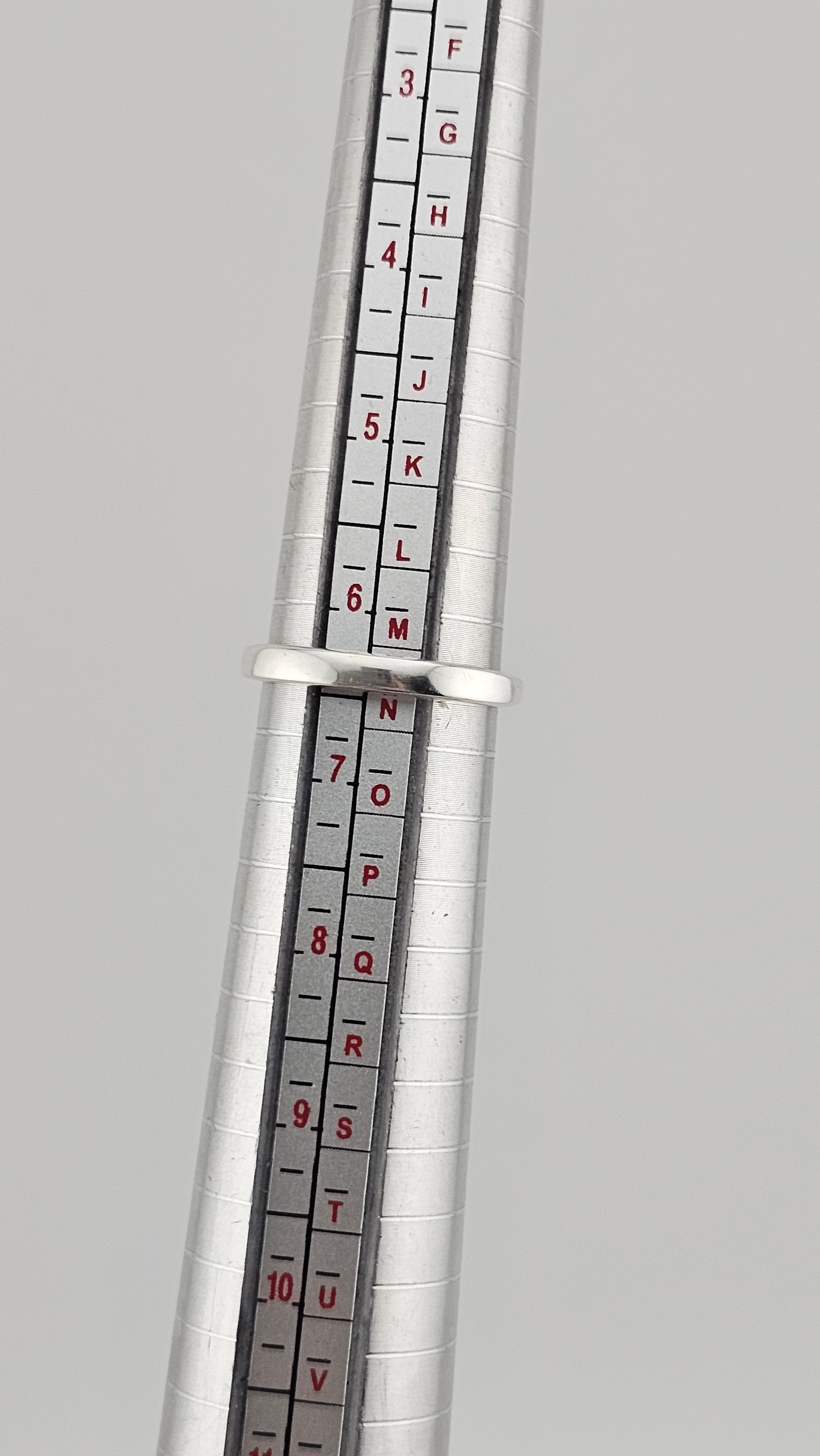 925 Sterling Silver Three Stone Set Ring,size M