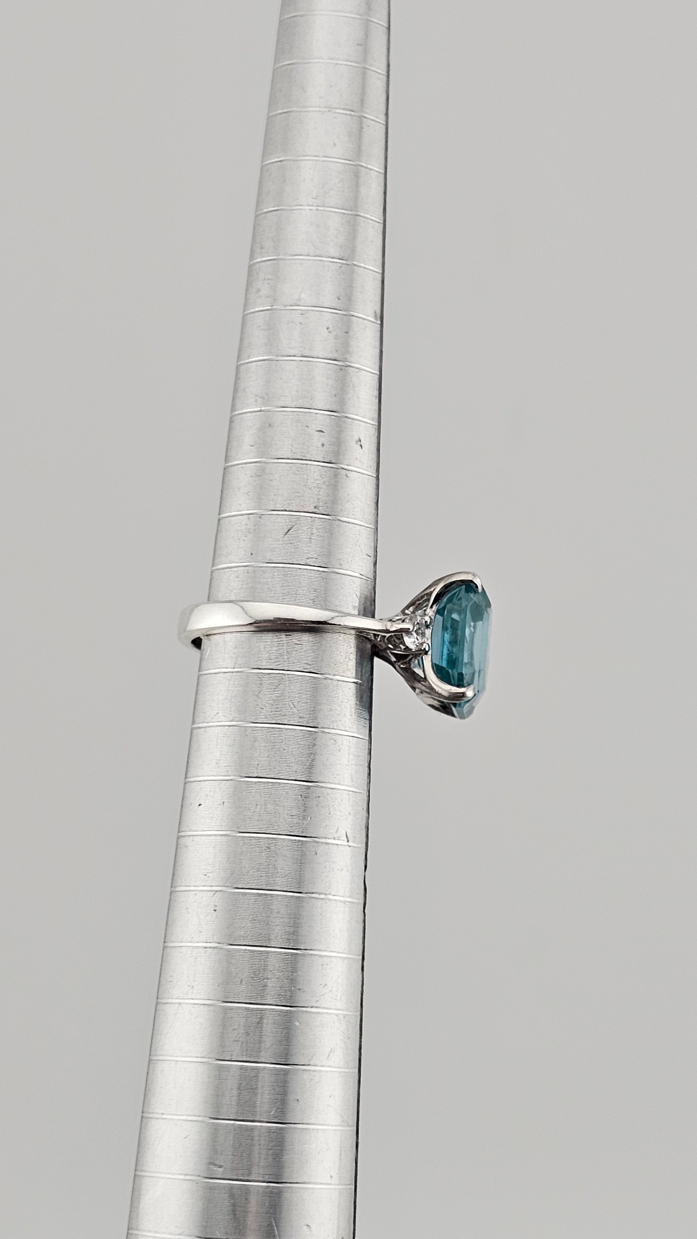 925 Sterling Silver Three Stone Set Ring,size M