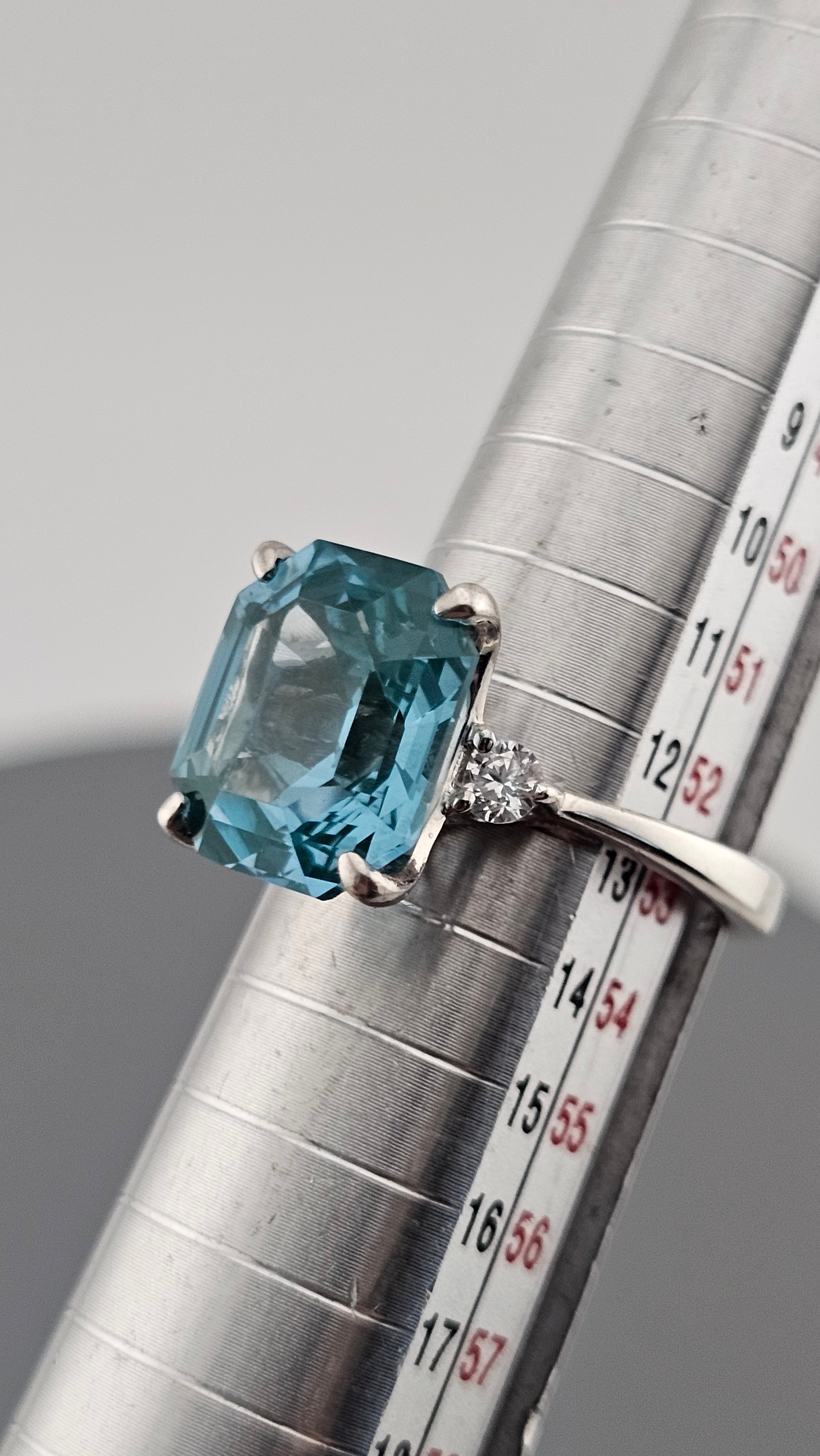 925 Sterling Silver Three Stone Set Ring,size M