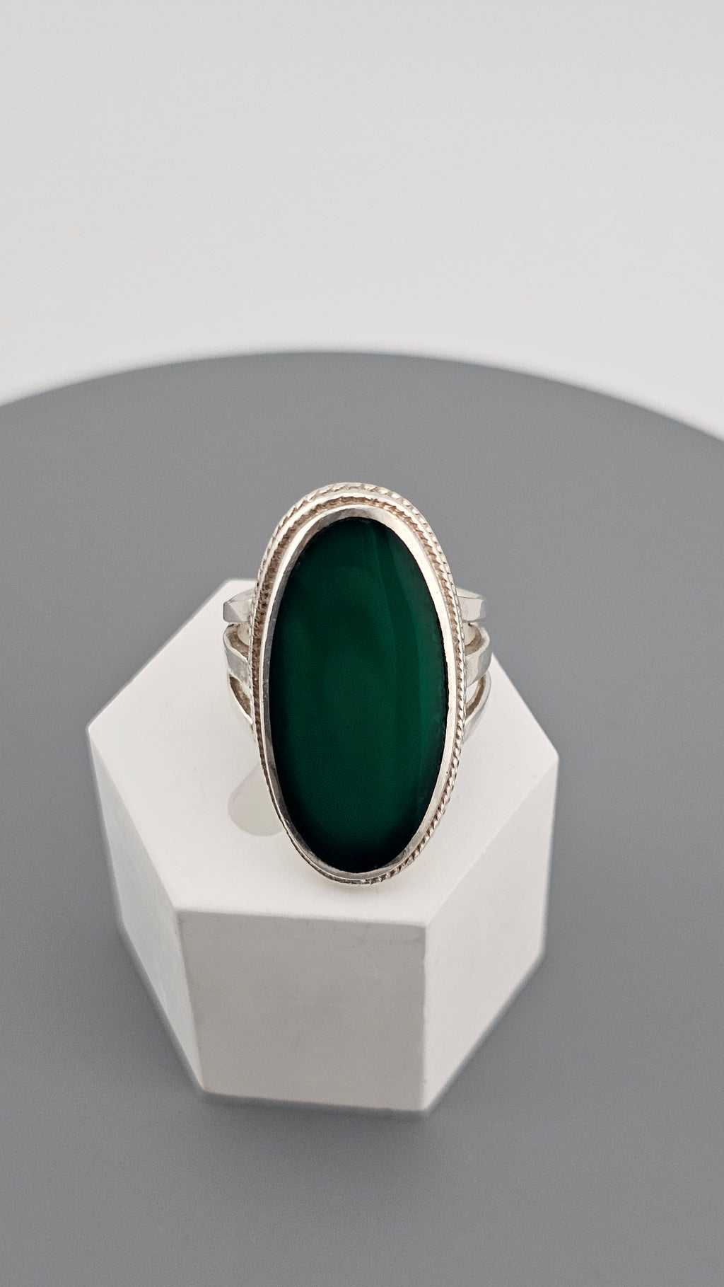 925 Sterling Silver Statement Ring set with Natural Green Onyx,size O