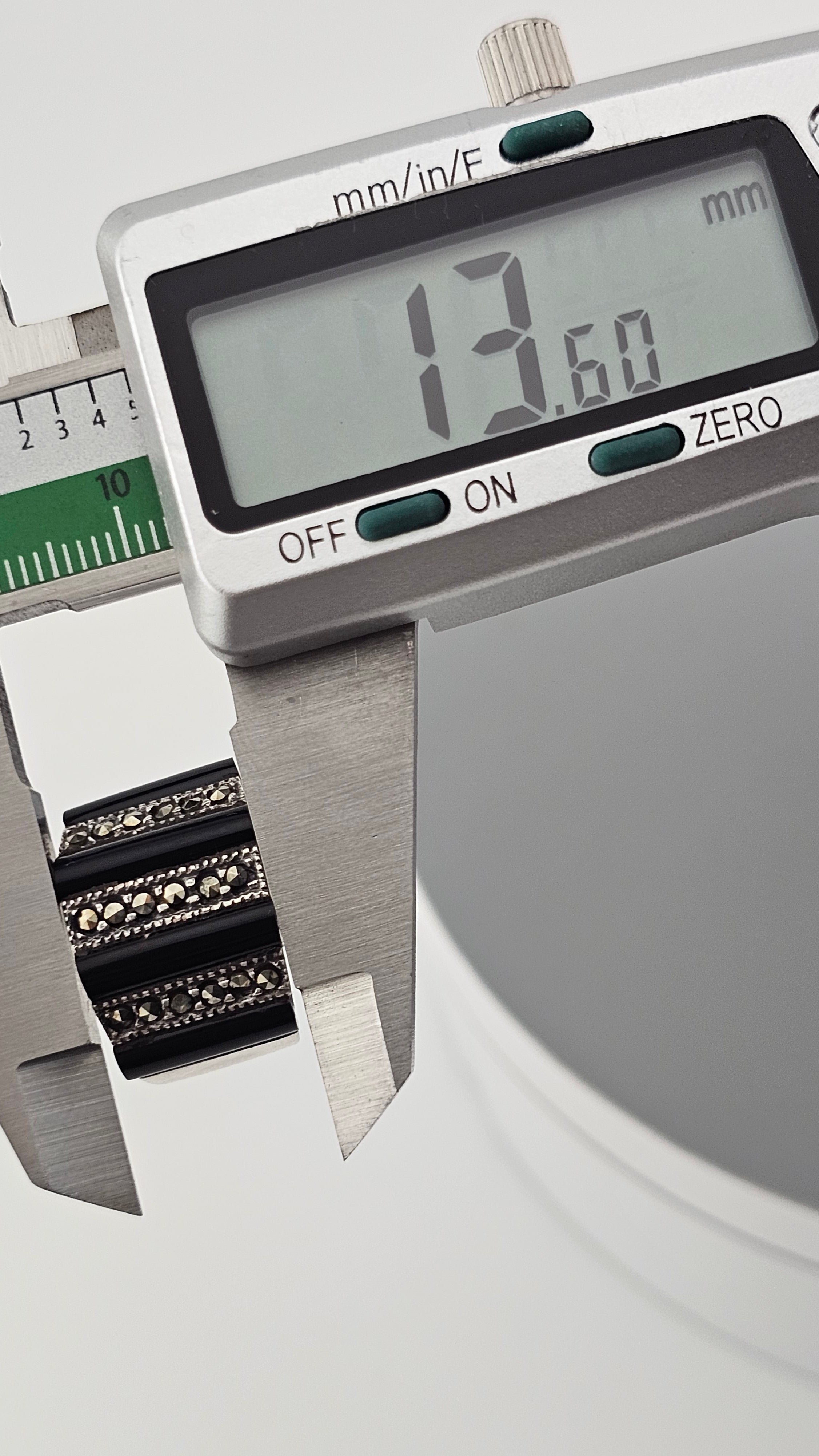 925 Sterling Silver Wide Band Ring Featuring Black Onyx and Marcasites, M 1/2