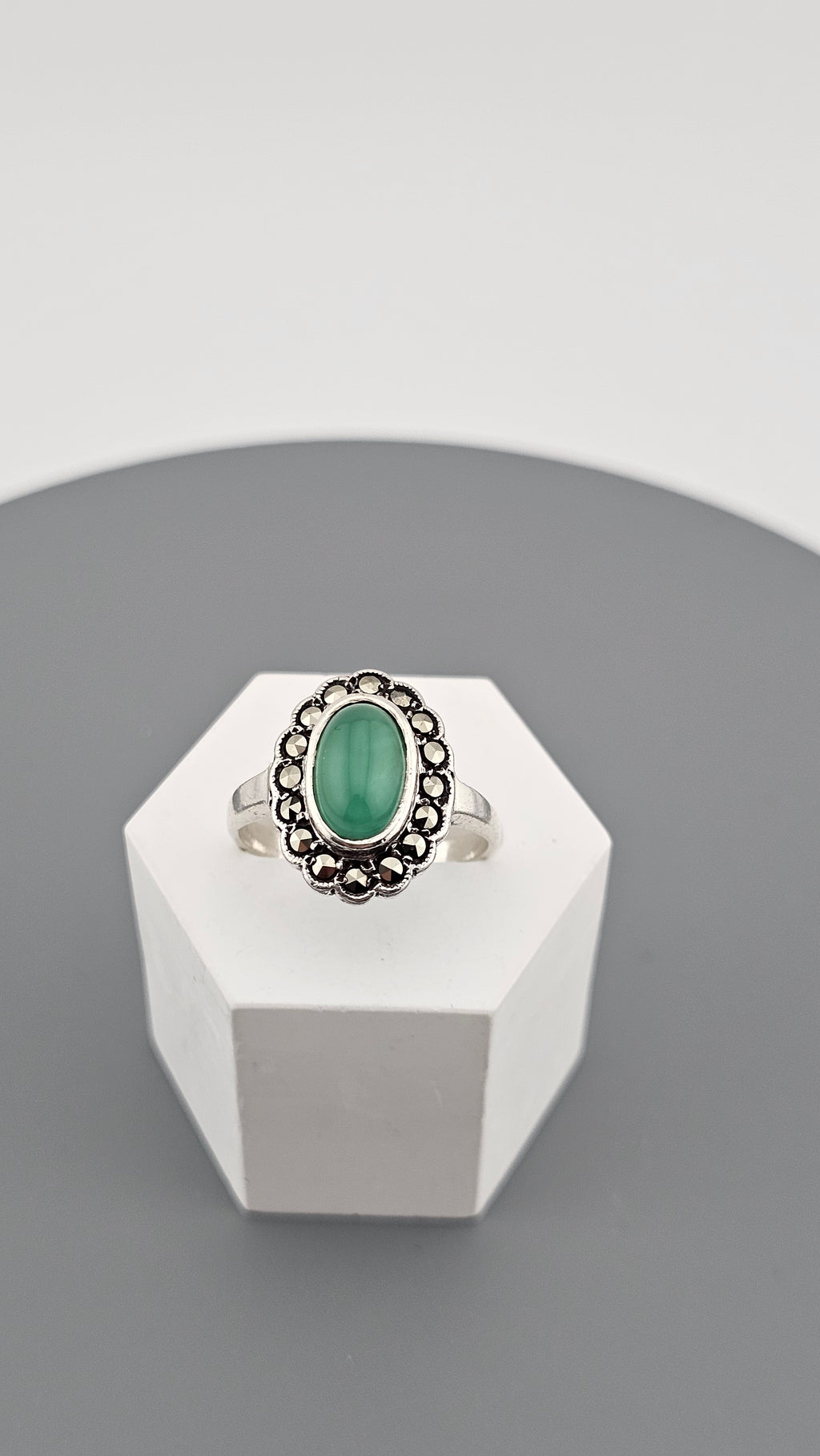 925 Sterling Silver Ring Featuring a Green Chalcedony and Marcasites, size O 1/2
