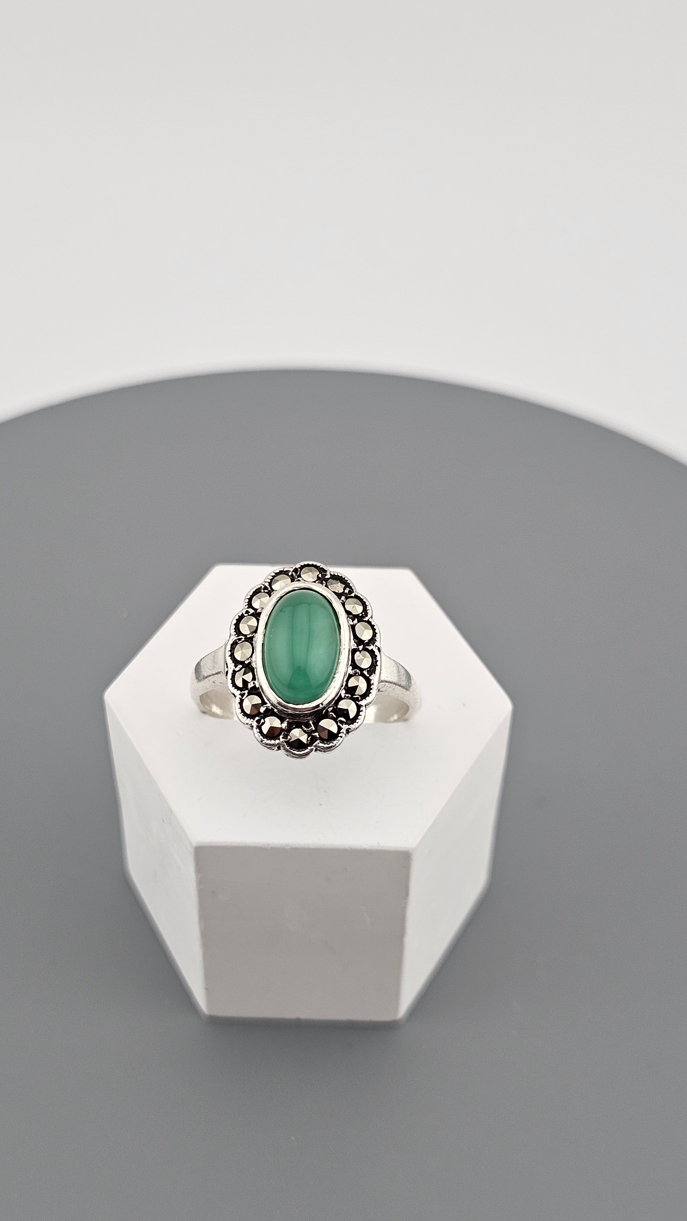 925 Sterling Silver Ring Featuring a Green Chalcedony and Marcasites, size O 1/2