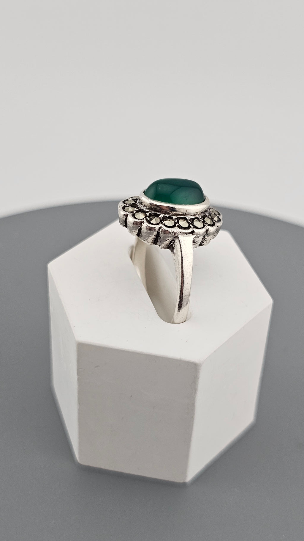 925 Sterling Silver Ring Featuring a Green Chalcedony and Marcasites, size O 1/2