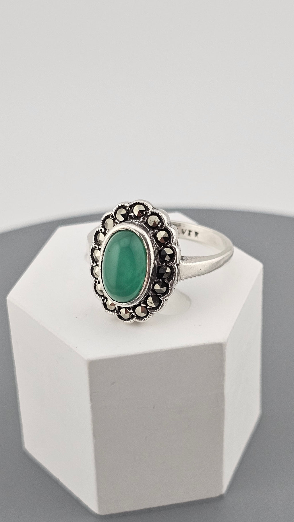 925 Sterling Silver Ring Featuring a Green Chalcedony and Marcasites, size O 1/2