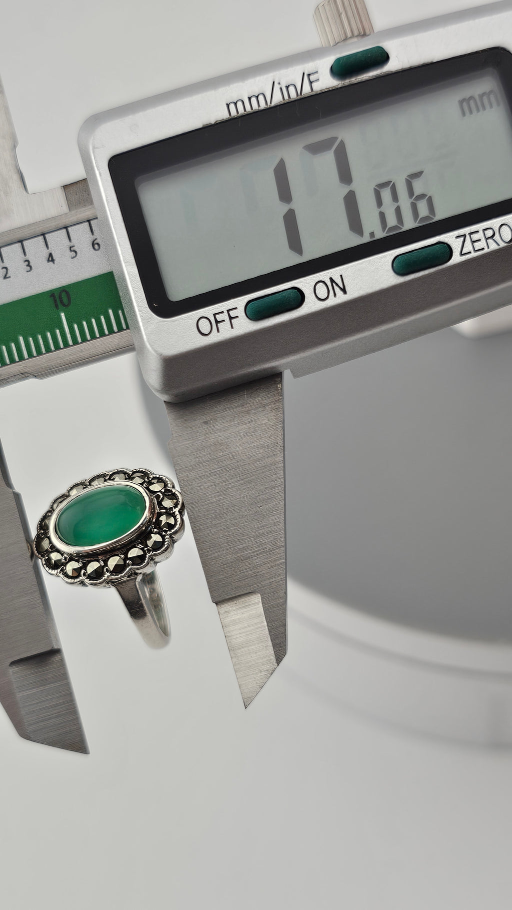 925 Sterling Silver Ring Featuring a Green Chalcedony and Marcasites, size O 1/2