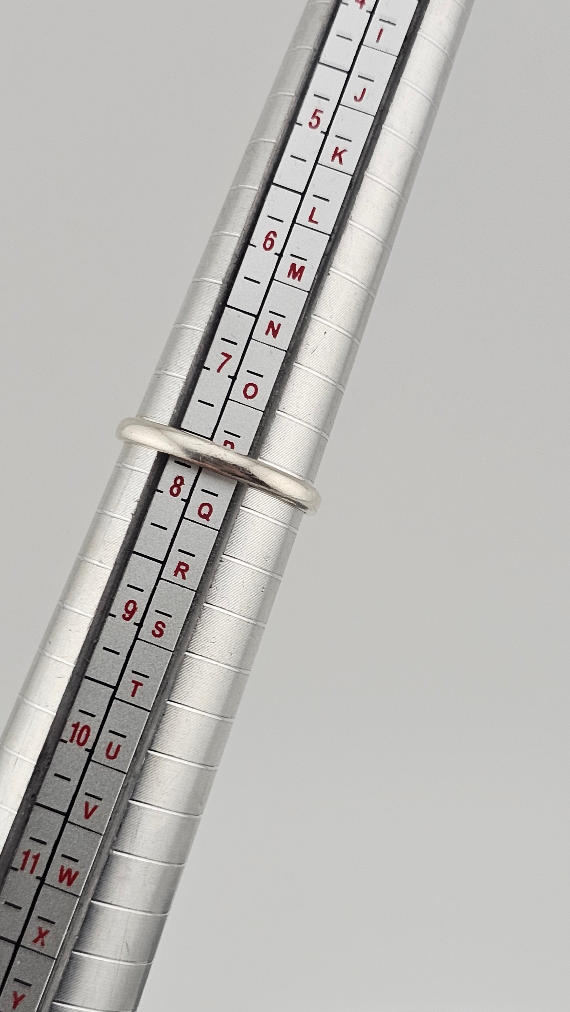 925 Sterling Silver Ring Featuring a Green Chalcedony and Marcasites, size O 1/2