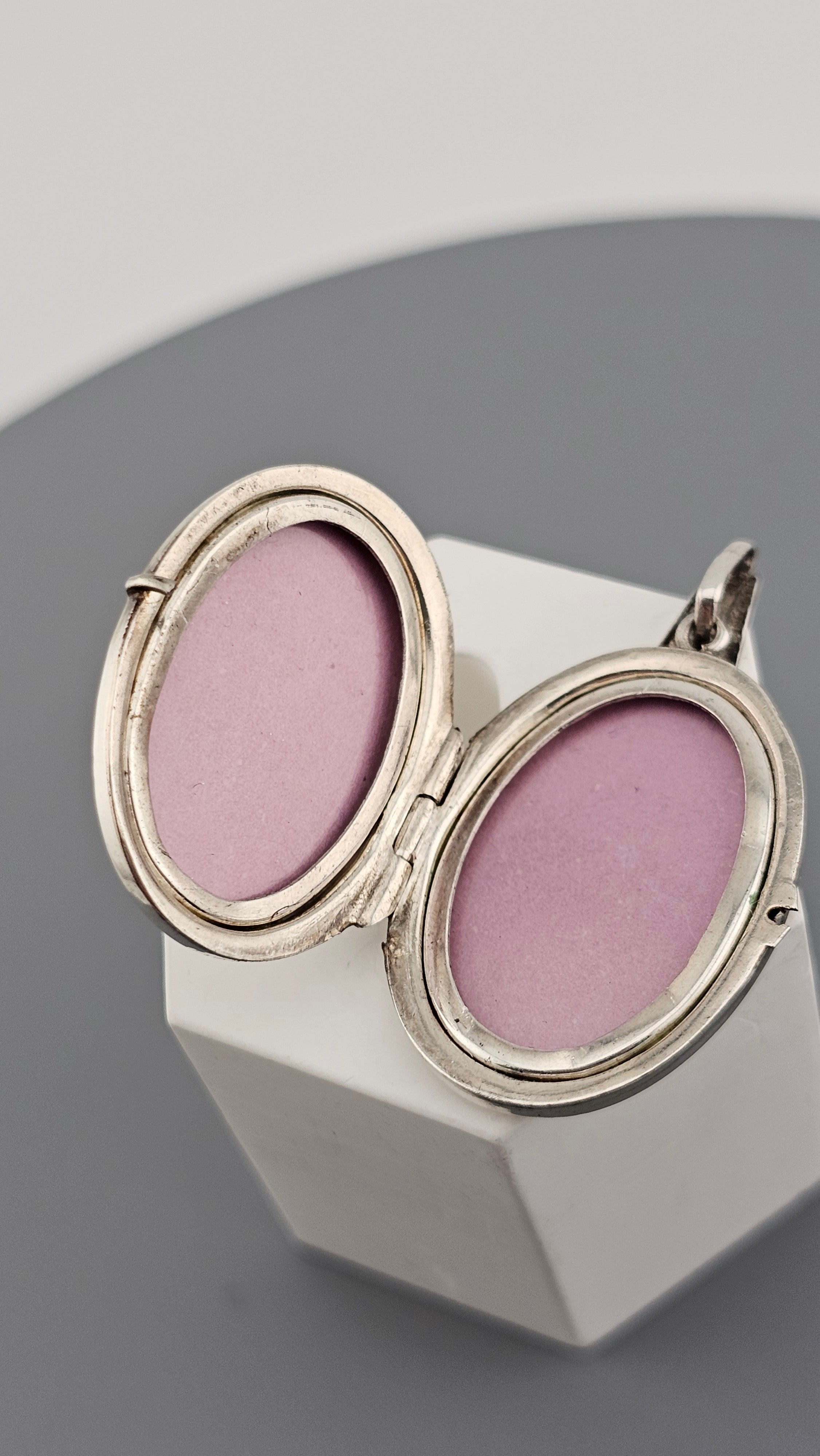 Vintage 925 Sterling Silver 1970’s Georg Jensen Floral Locket Pendant