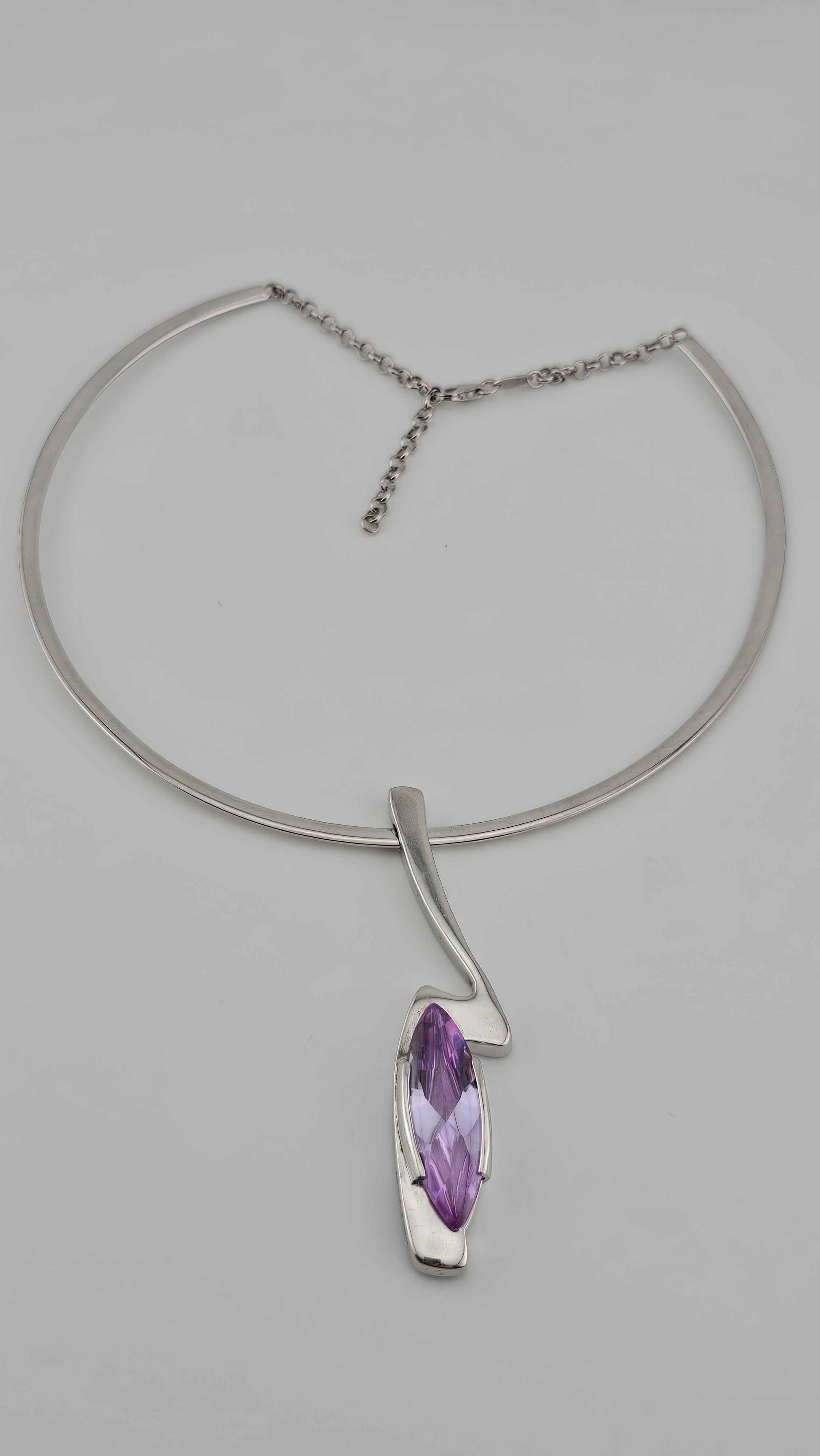 Vintage 925 Sterling Silver NuoveGioie Pendant on Collar Necklace