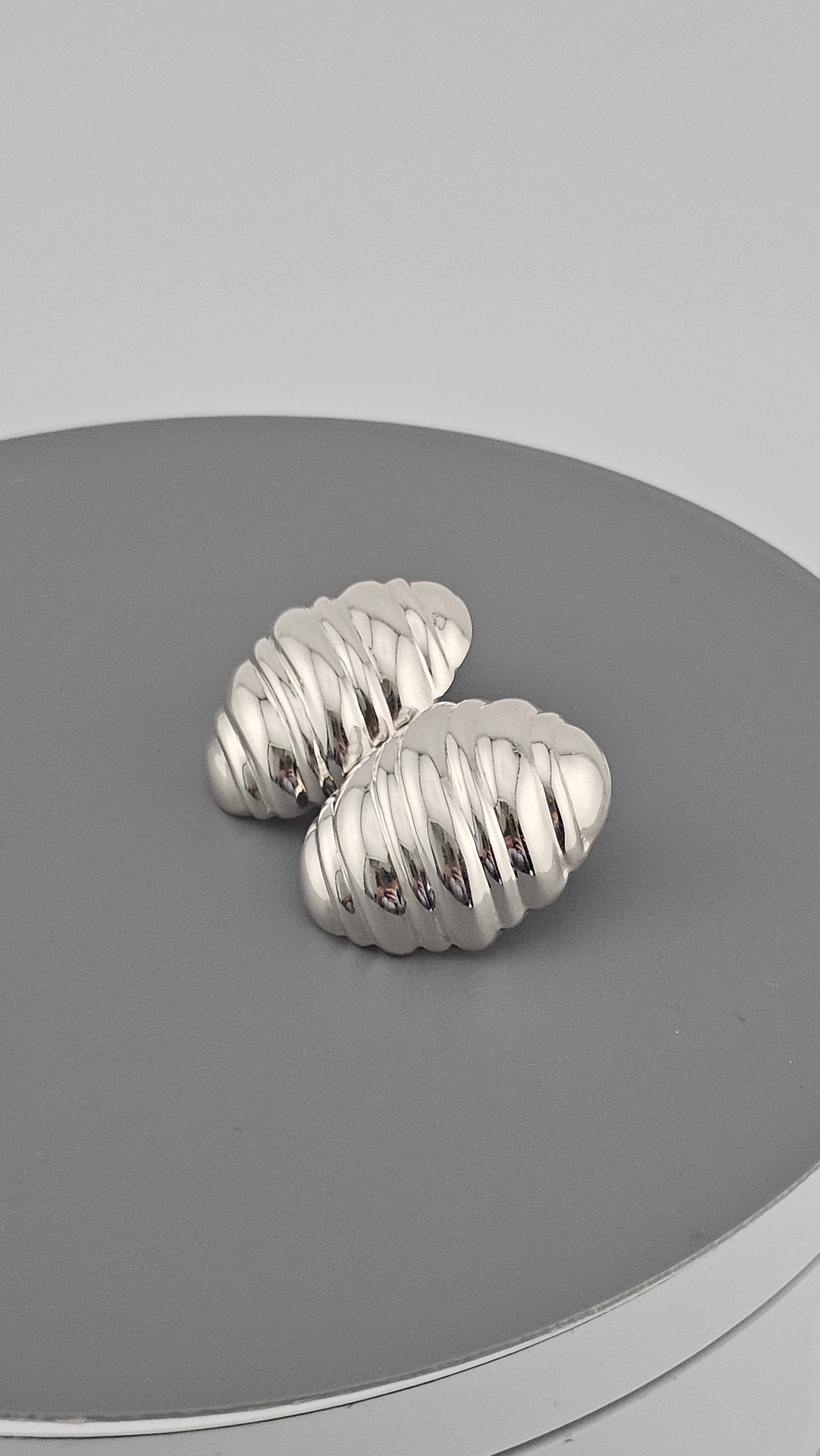 Vintage  Solid 925 Sterling Silver Puffy Large Stud Earrings