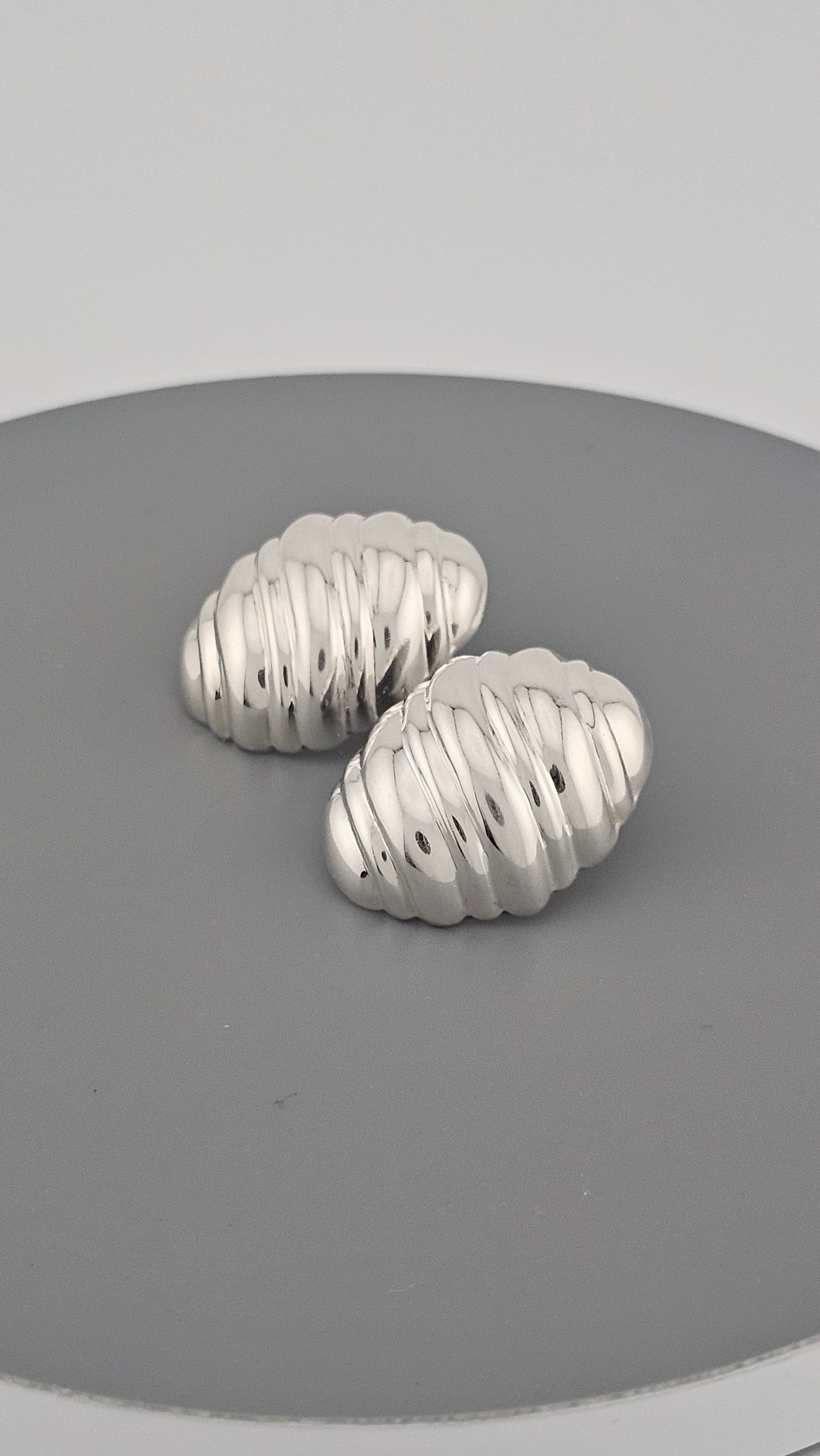 Vintage  Solid 925 Sterling Silver Puffy Large Stud Earrings