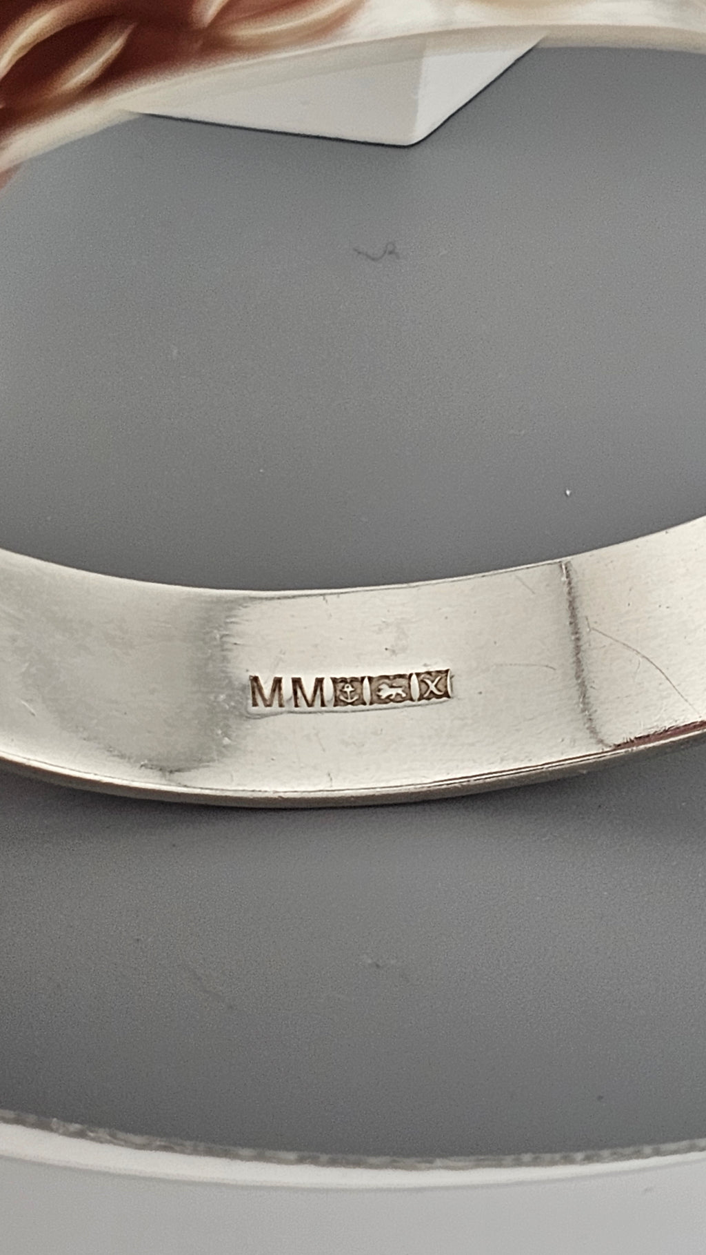 Vintage Solid 925 Sterling Silver 1972 Bangle