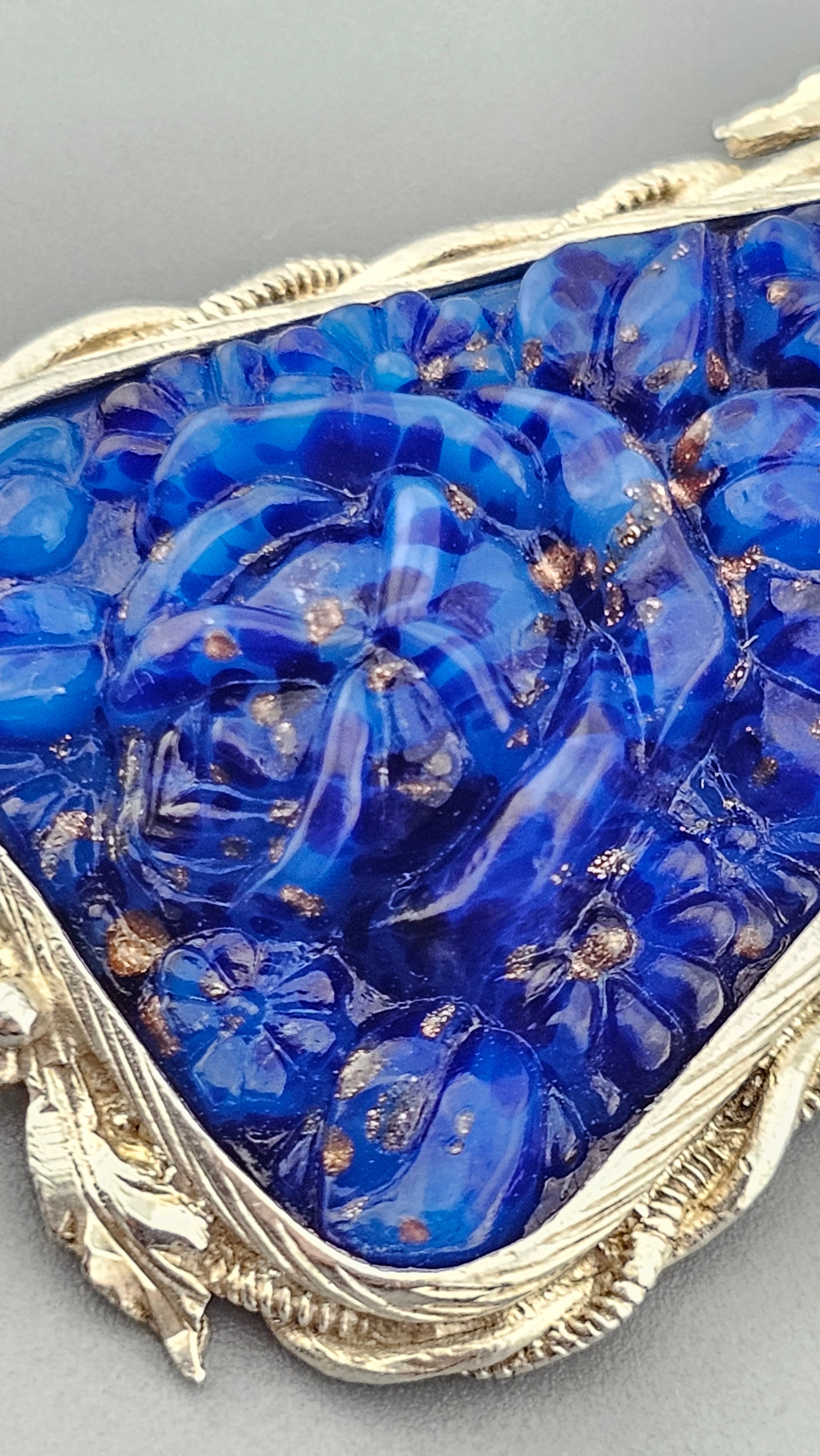 Vintage 925 Sterling Silver Pendant set with Natural Lapis Lazuli