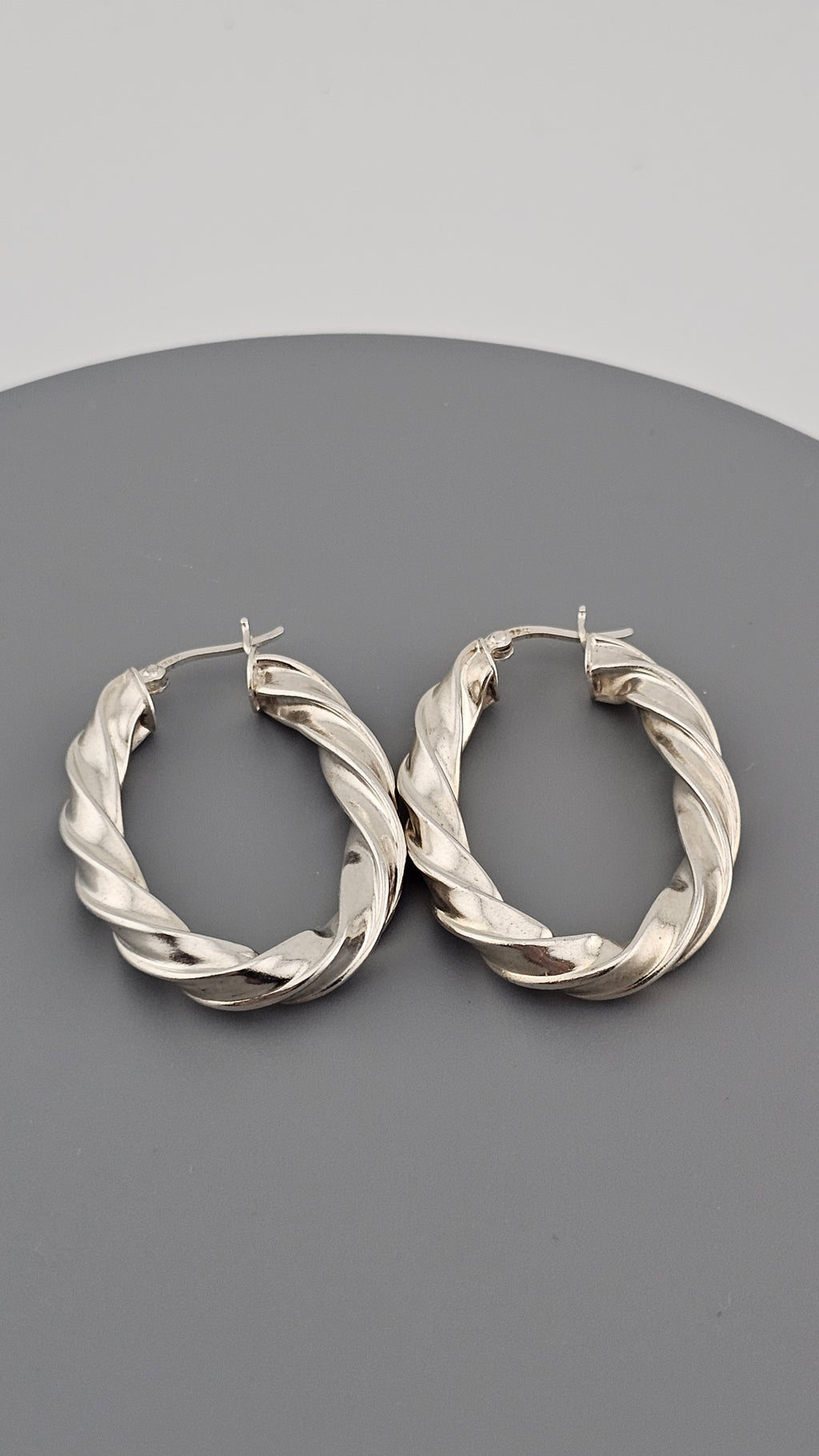 925 Sterling Silver Twisted Oval Hoop Earrings