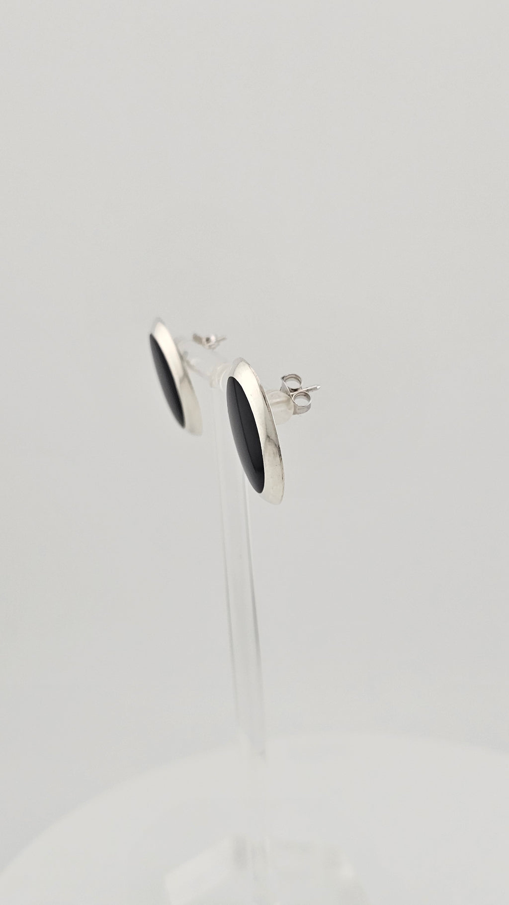 925 Sterling Silver Large Oval Stud Earrings set with Black Onyx