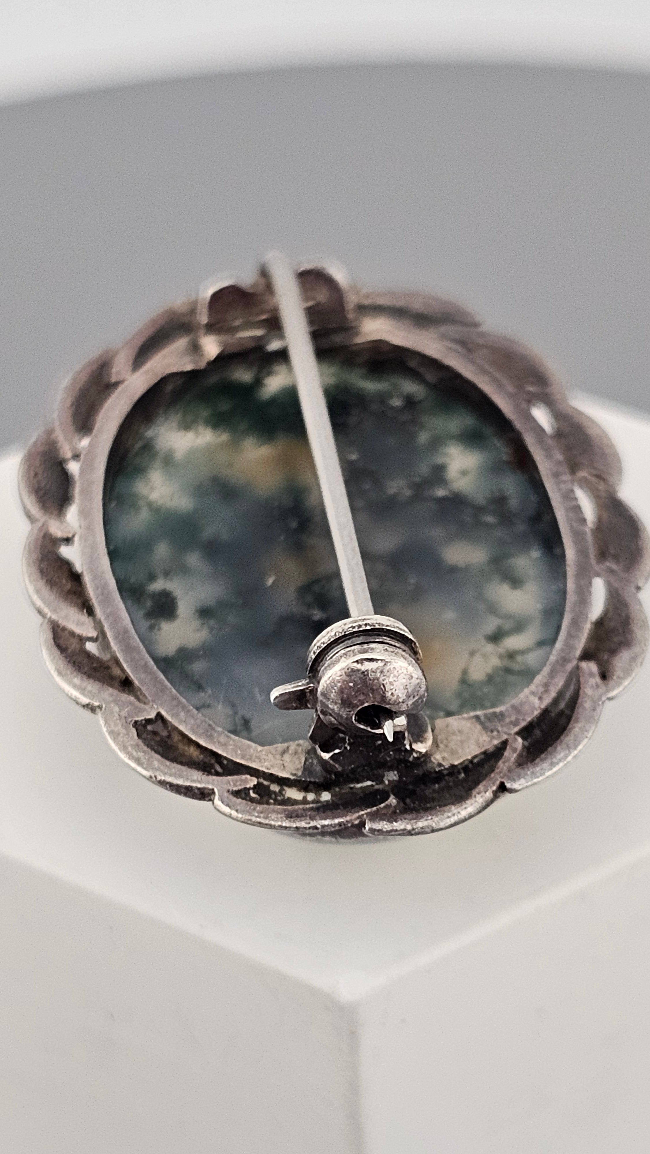 Vintage Sterling Silver Brooch Set with Large ,Oval Moss Agate