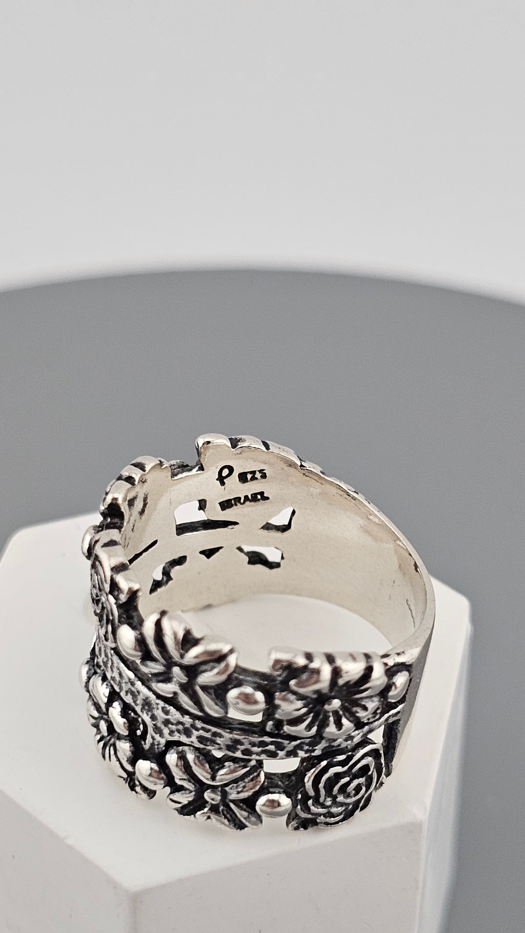 Sterling Silver Wide Band Ring Featuring Floral Cut Out Design, size P 1/2