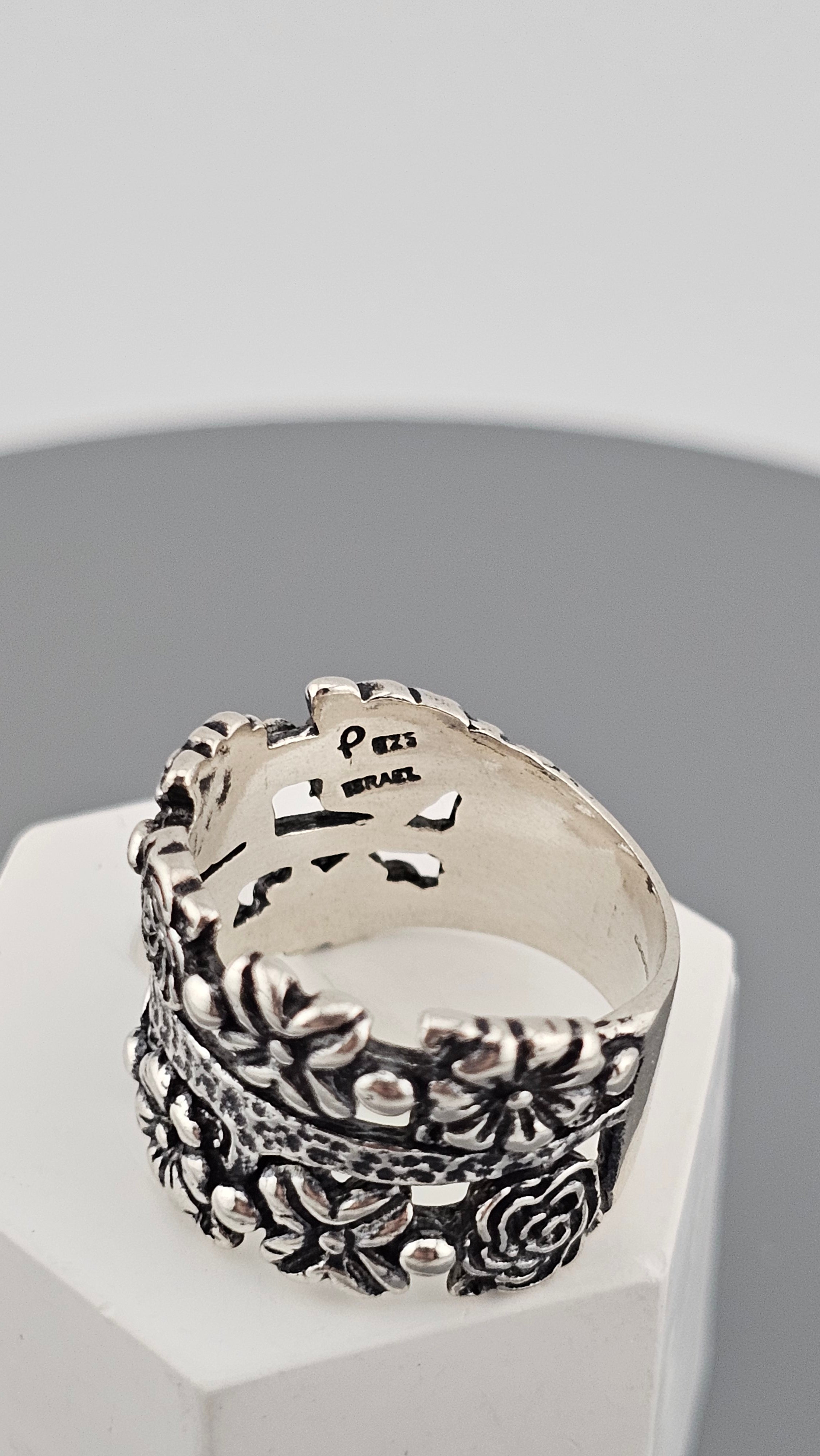 Sterling Silver Wide Band Ring Featuring Floral Cut Out Design, size P 1/2