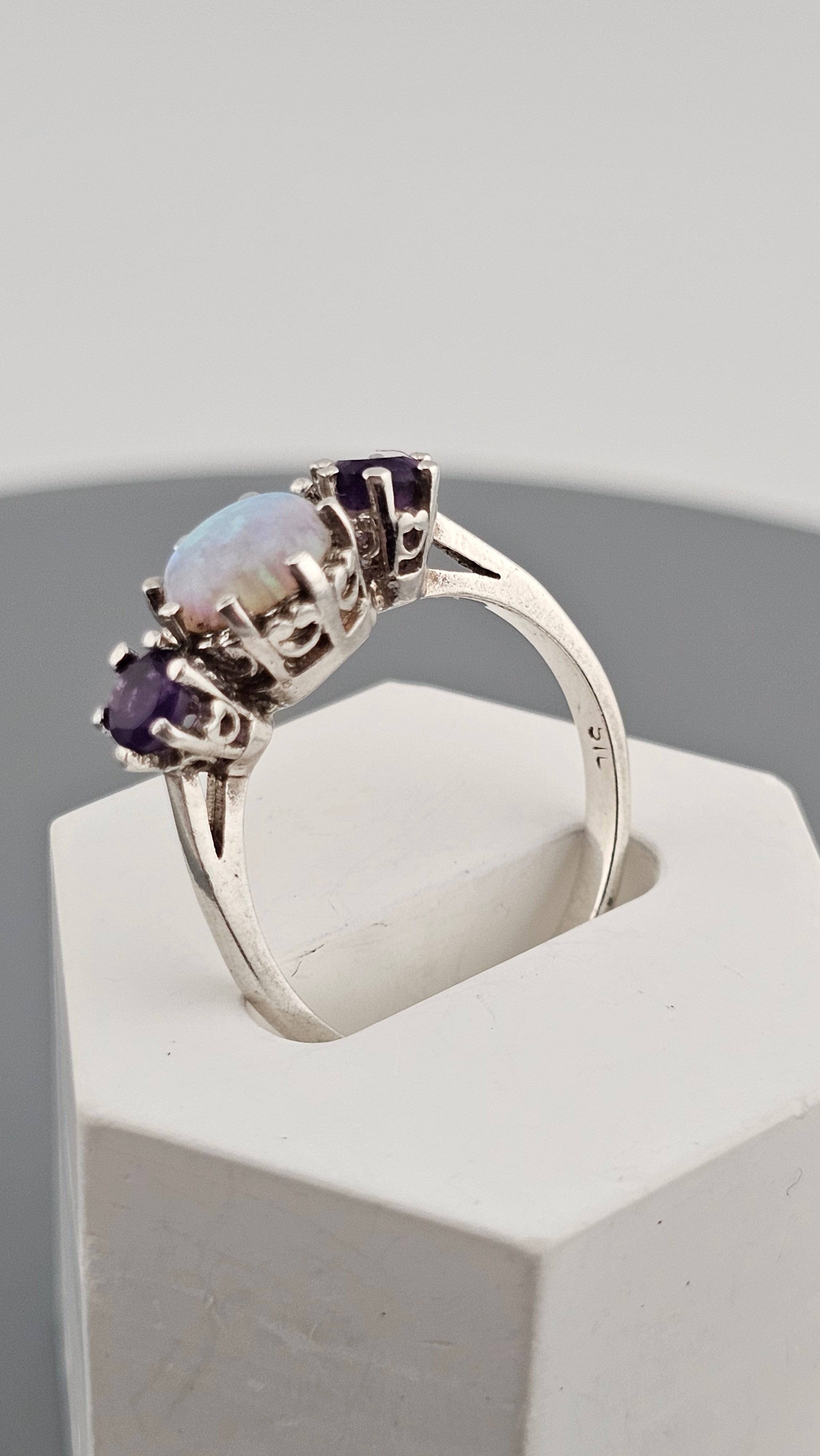 Vintage 925 Sterling Silver Three Ring Featuring Natural Opal and Amethyst