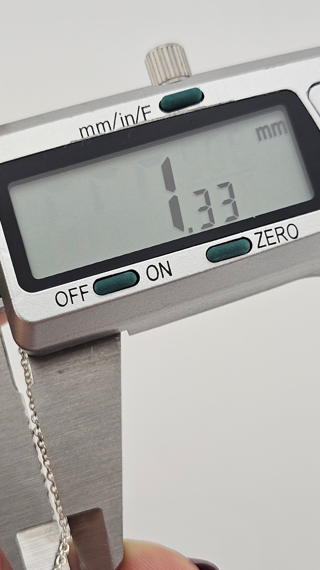 Vintage 925 Sterling Silver Pendant Necklace Featuring Mother of Pearl Inley