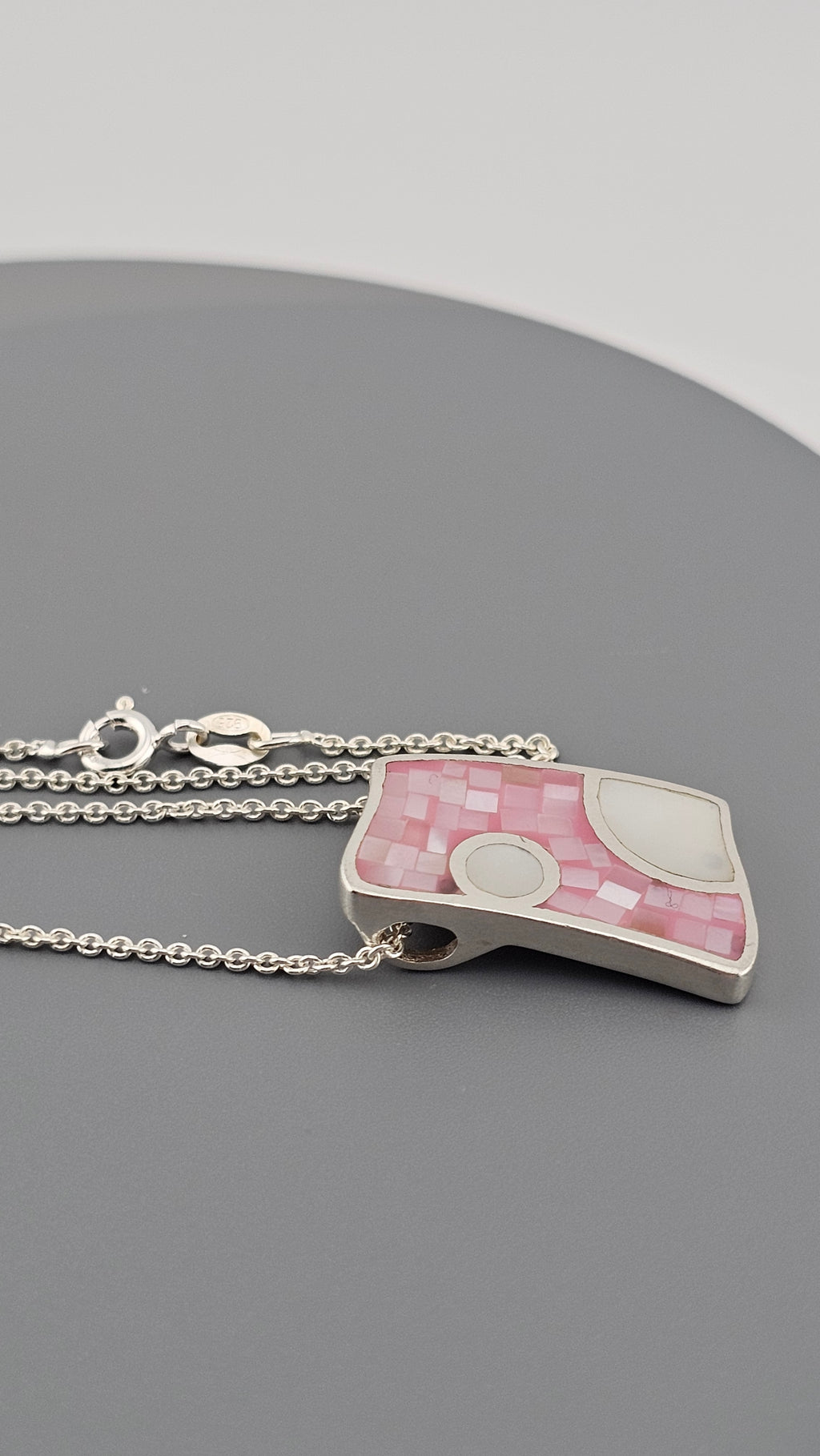 Vintage 925 Sterling Silver Pendant Necklace Featuring Mother of Pearl Inlay