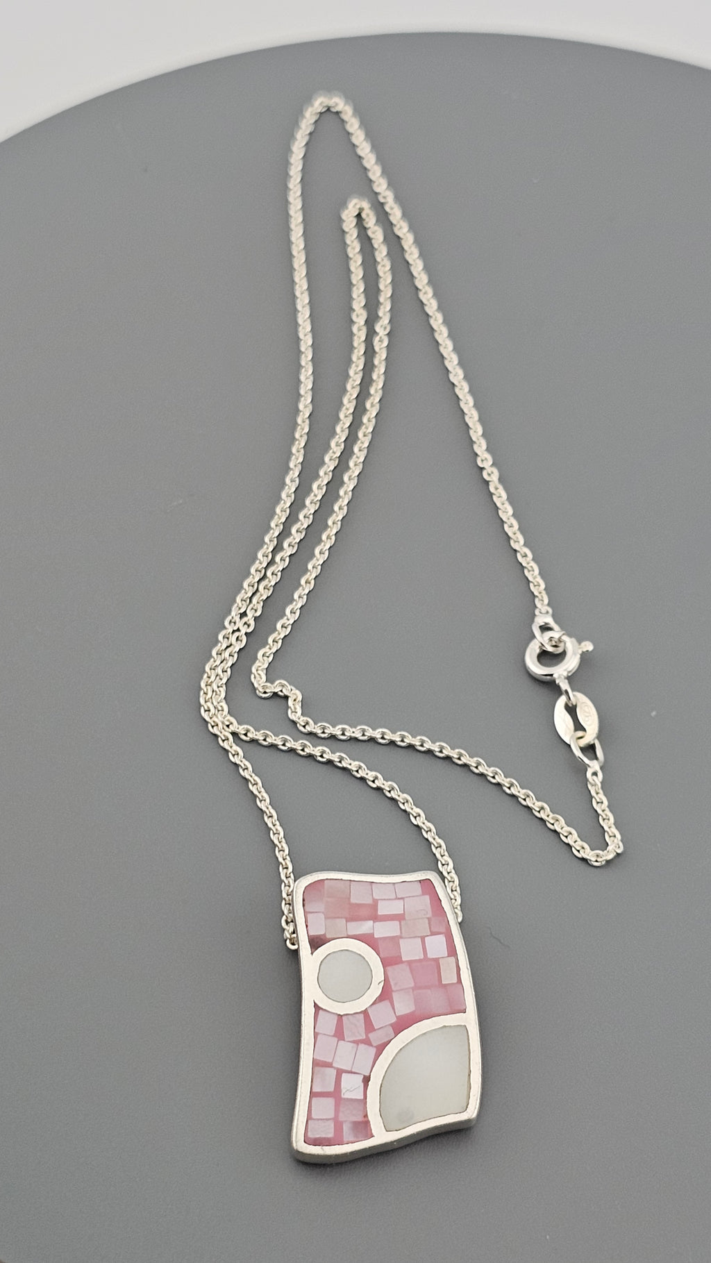 Vintage 925 Sterling Silver Pendant Necklace Featuring Mother of Pearl Inlay