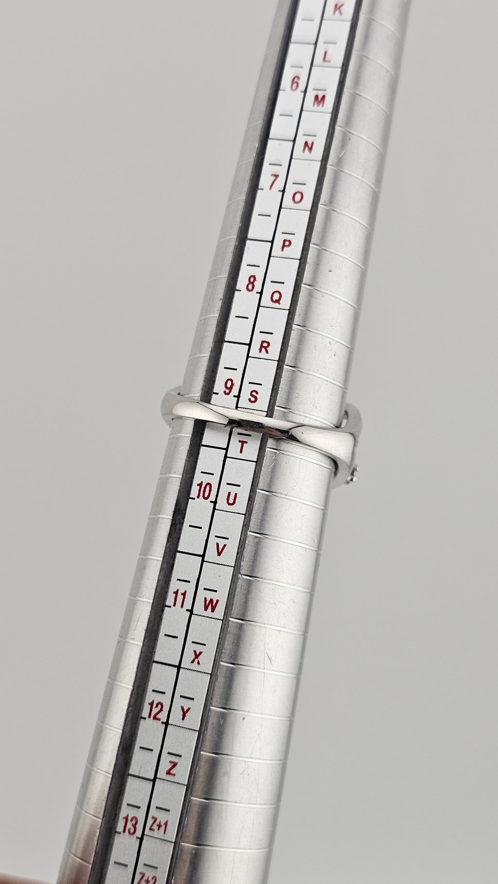 925 Sterling Silver Crossover Infinity Style Ring set with Natural Tanzanite, size S