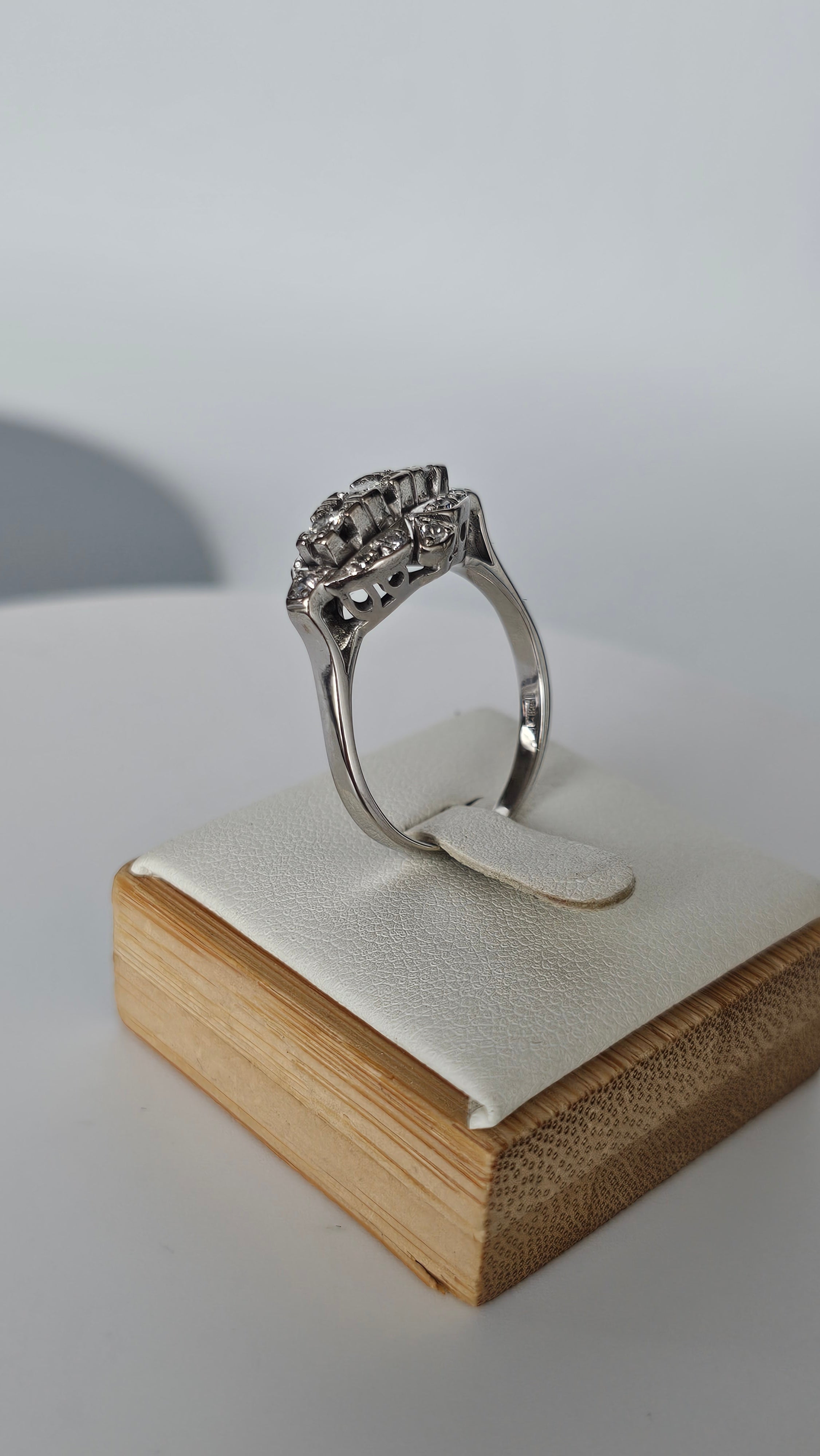 Pre-Owned Art Deco 14ct White Gold Ring Featuring 0.62ct Natural Diamonds