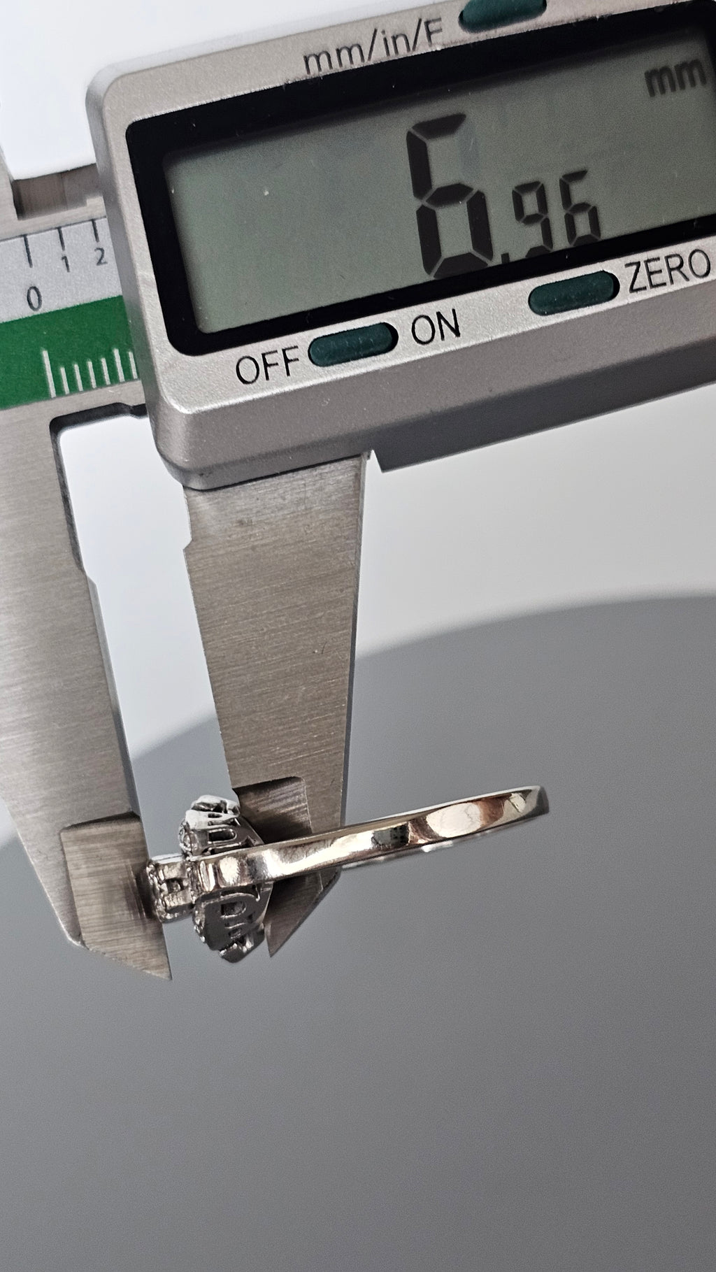 Pre-Owned Art Deco 14ct White Gold Ring Featuring 0.62ct Natural Diamonds