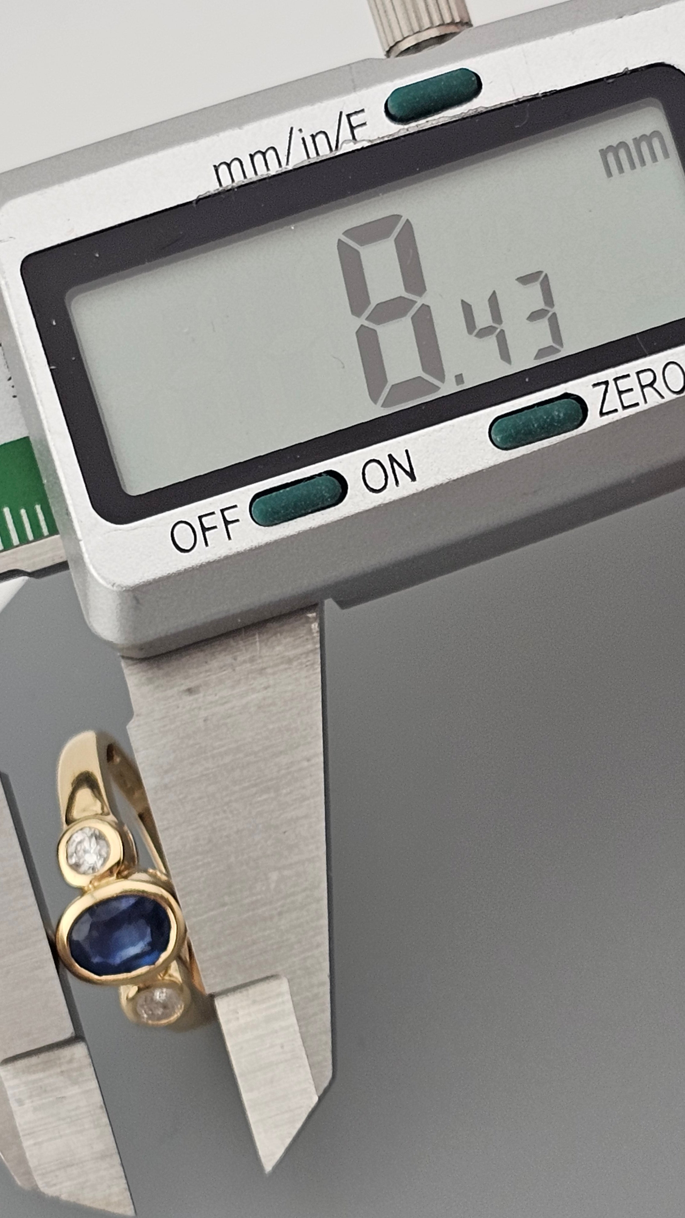 Bezel set 0.85ct Natural Sapphire and 0.20ct Natural Diamonds in 18ct Yellow Gold ring