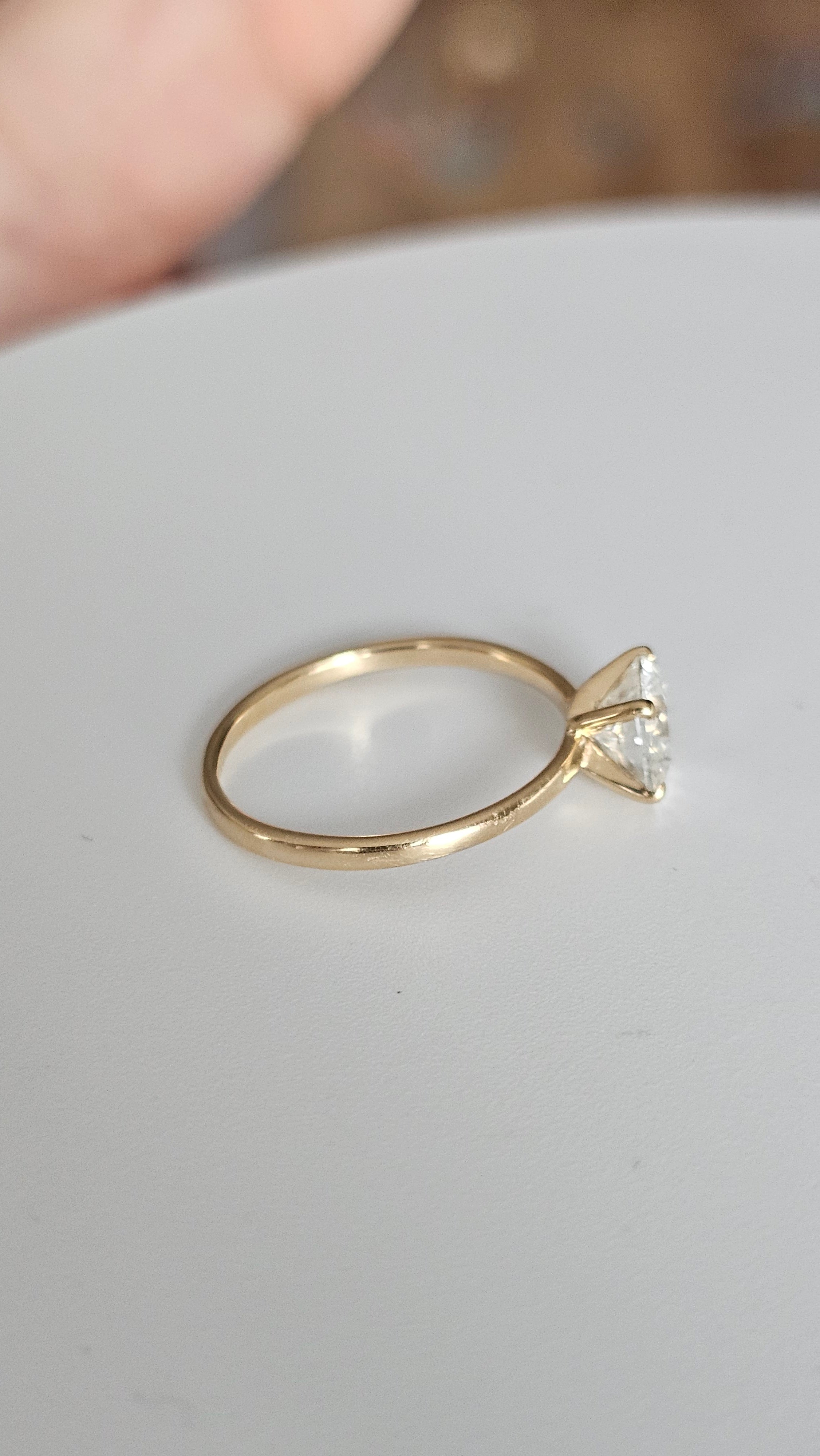 18K Yellow Gold Solitaire Ring Set with Natural Diamond 1.20ct, E, I1