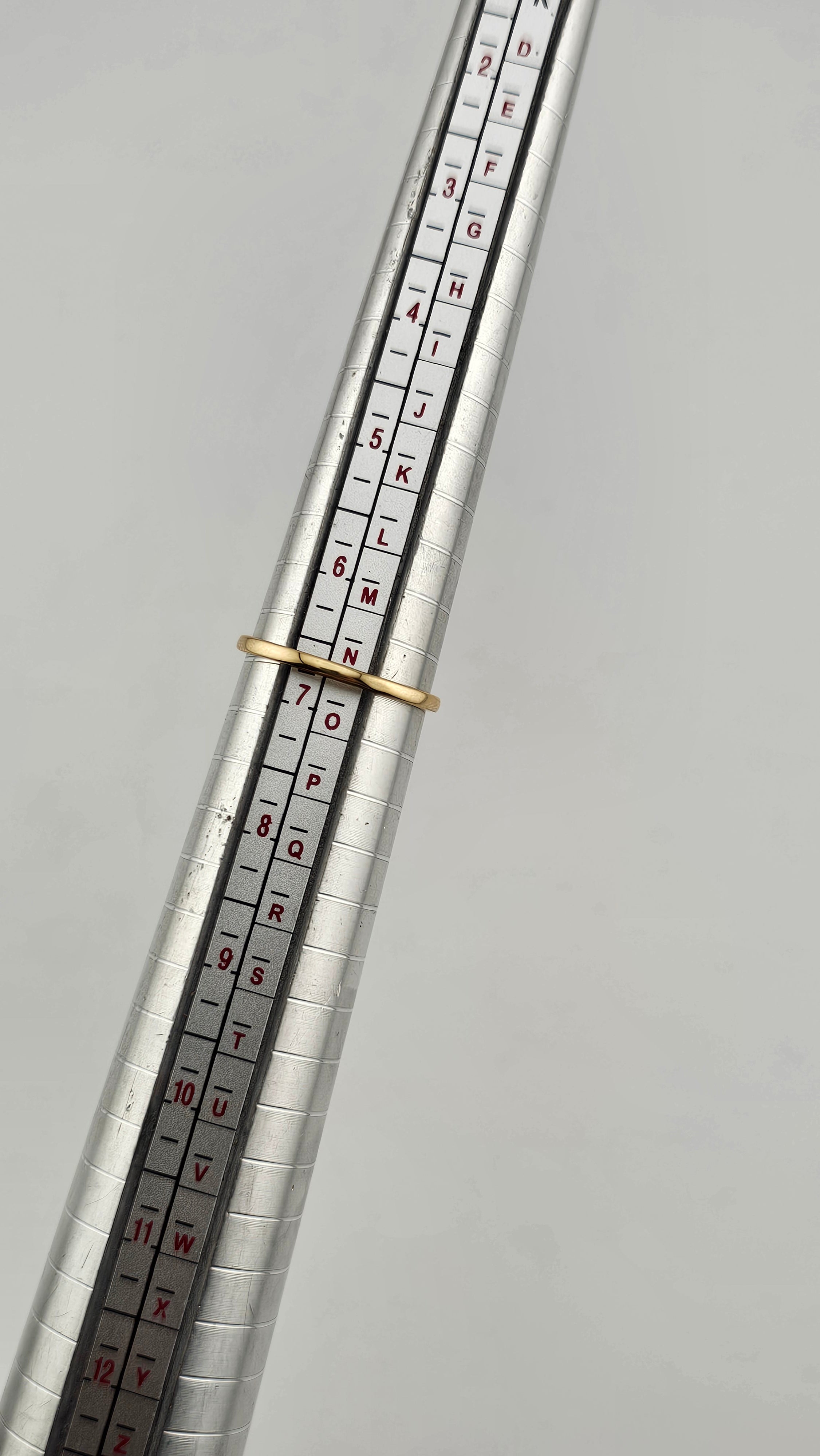 18K Yellow Gold Solitaire Ring Set with Natural Diamond 1.20ct, E, I1